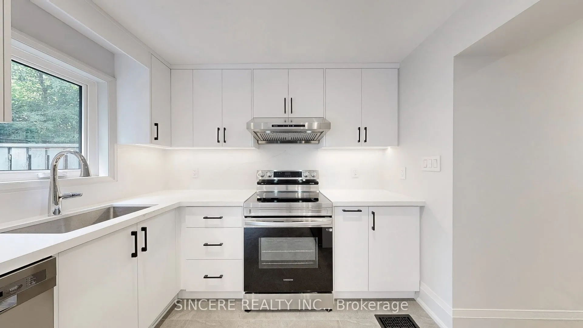 123 Lawrence Avenue W