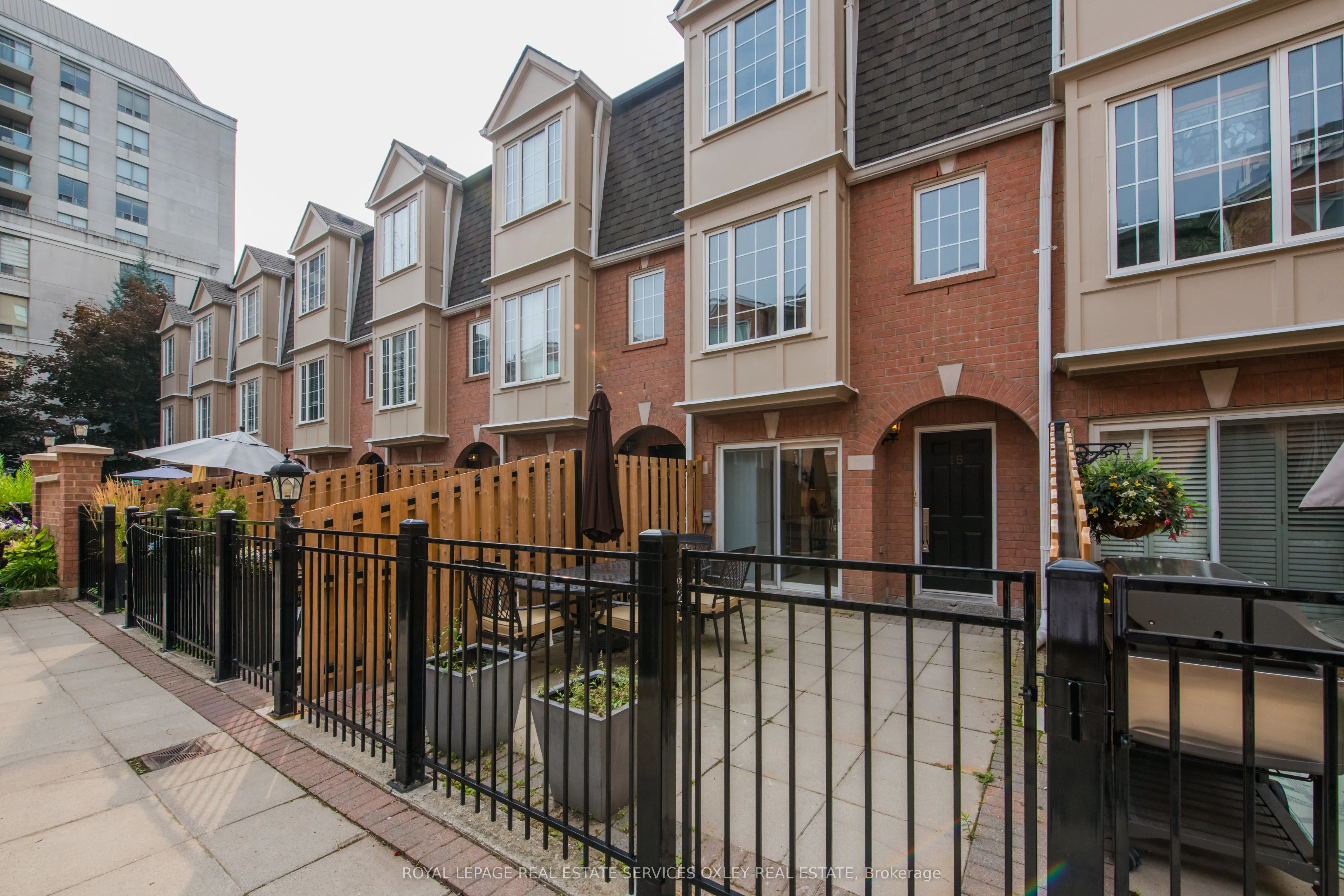 151 Merton Street, #15