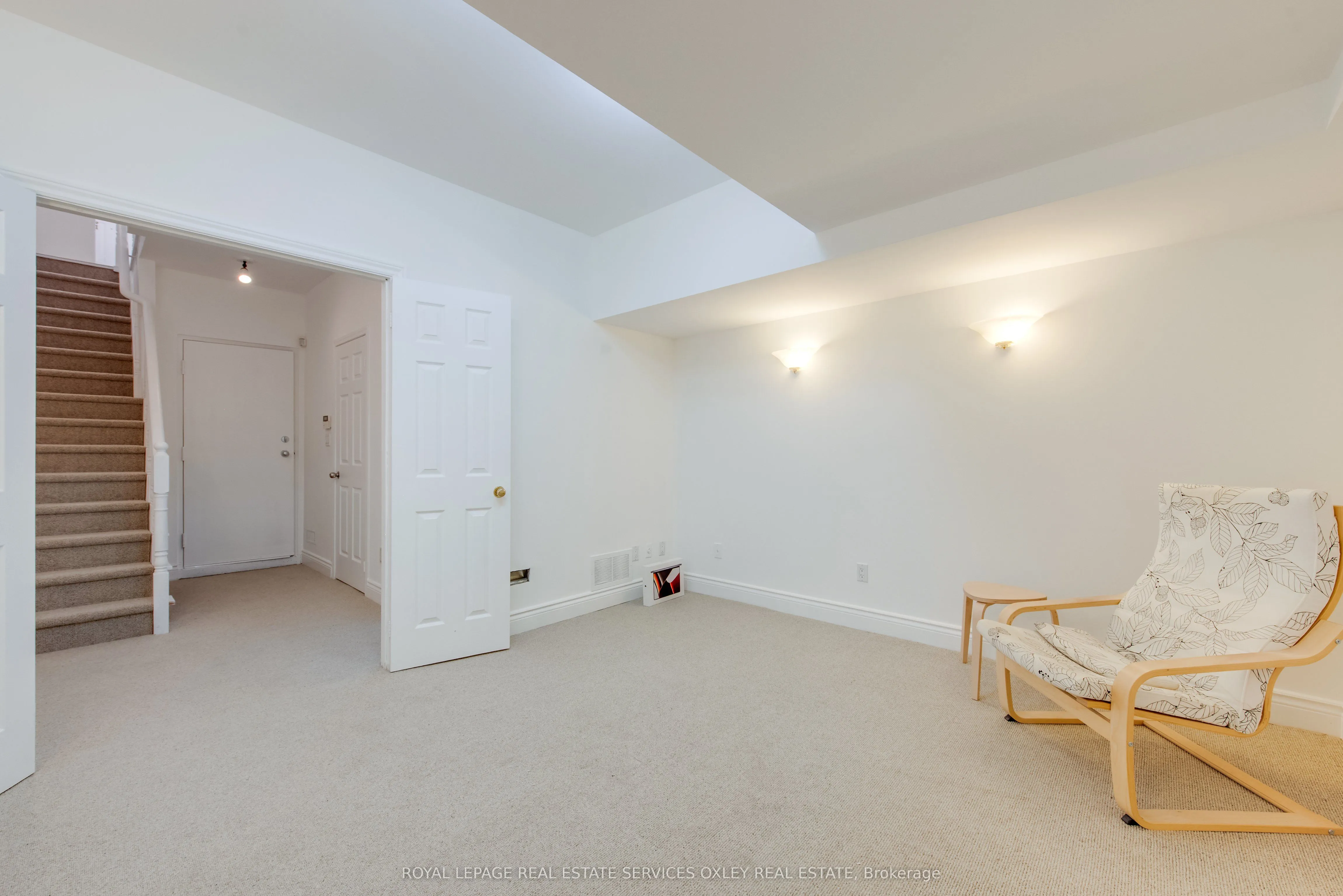 151 Merton Street, #15