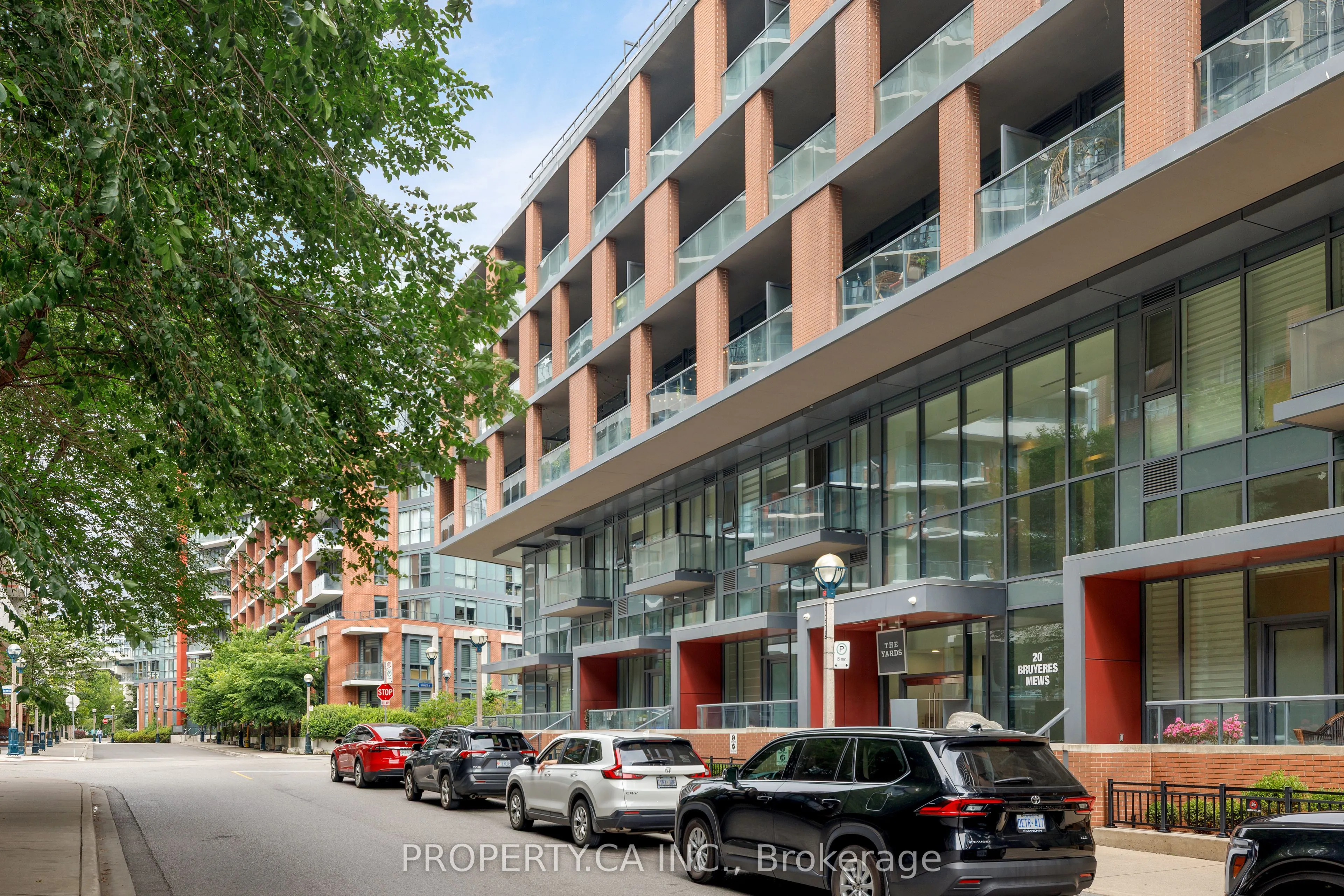 20 Bruyeres Mews, #2112