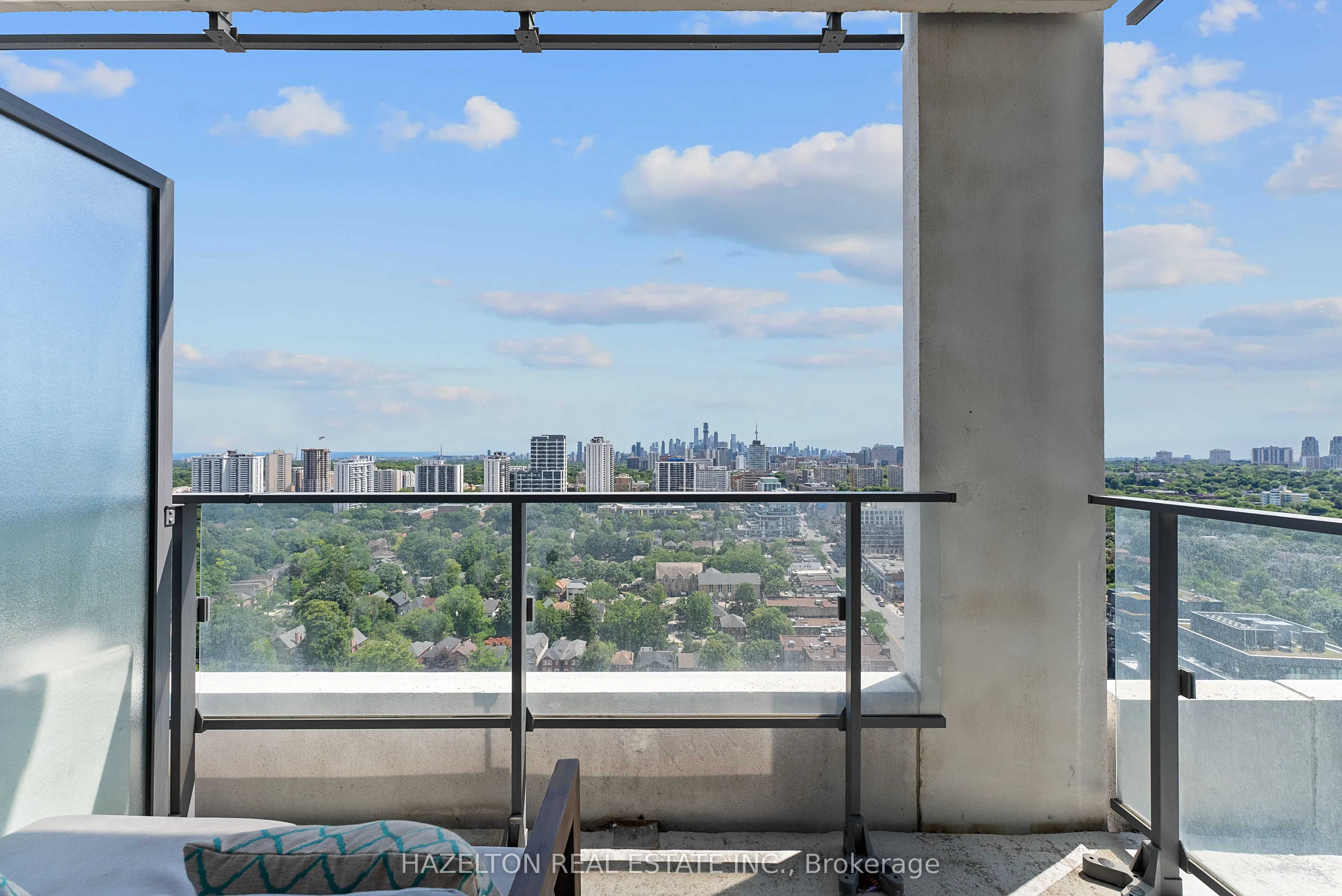 5 Soudan Avenue, #2903