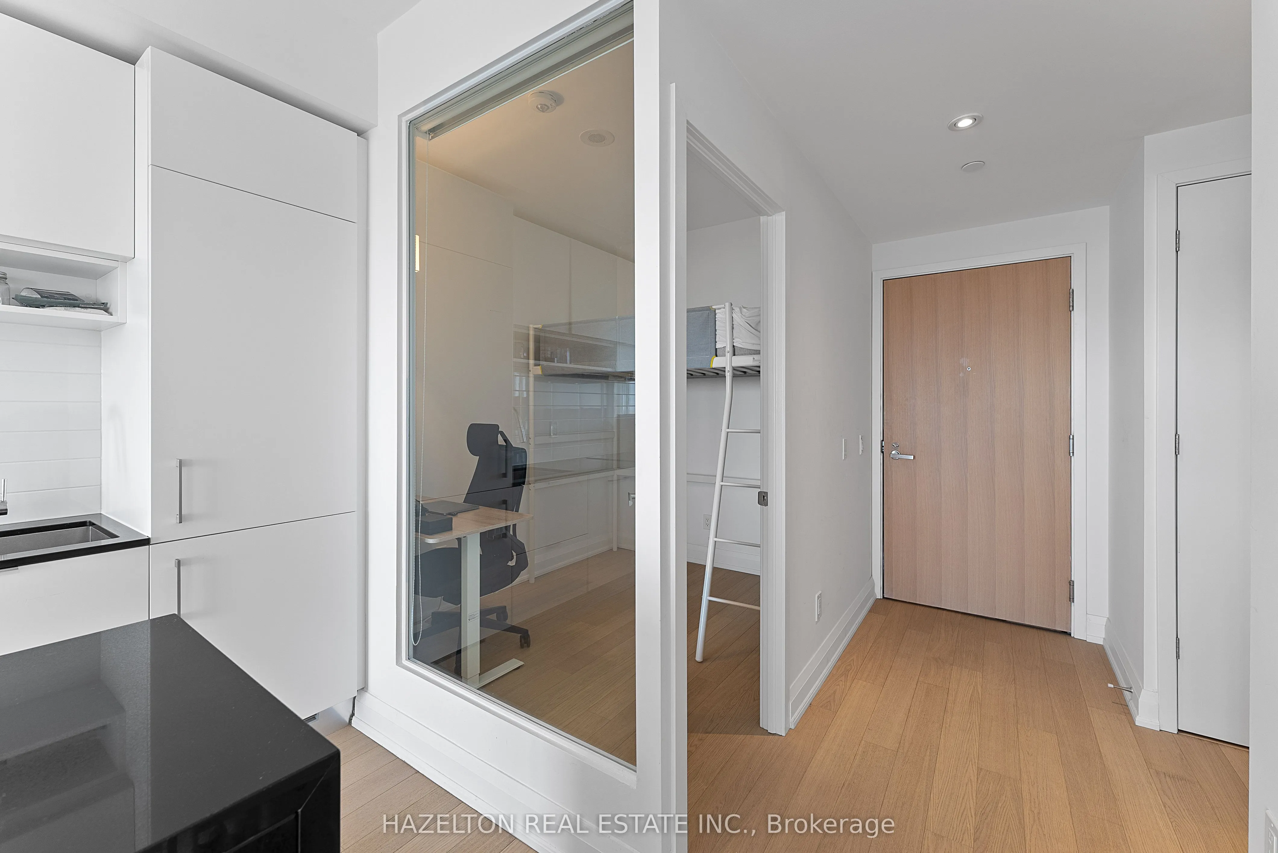5 Soudan Avenue, #2903
