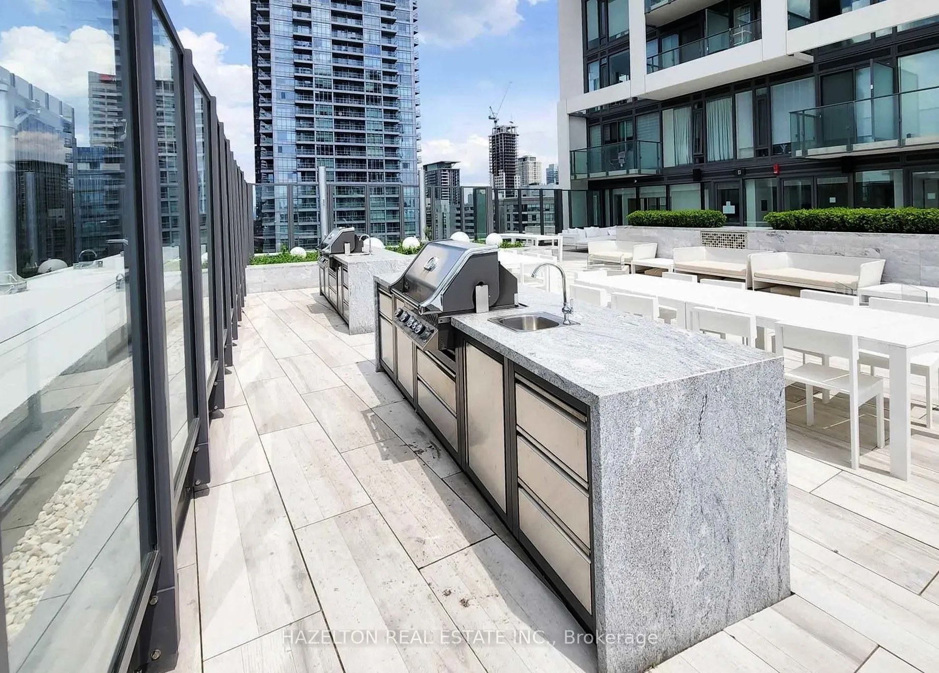 5 Soudan Avenue, #2903