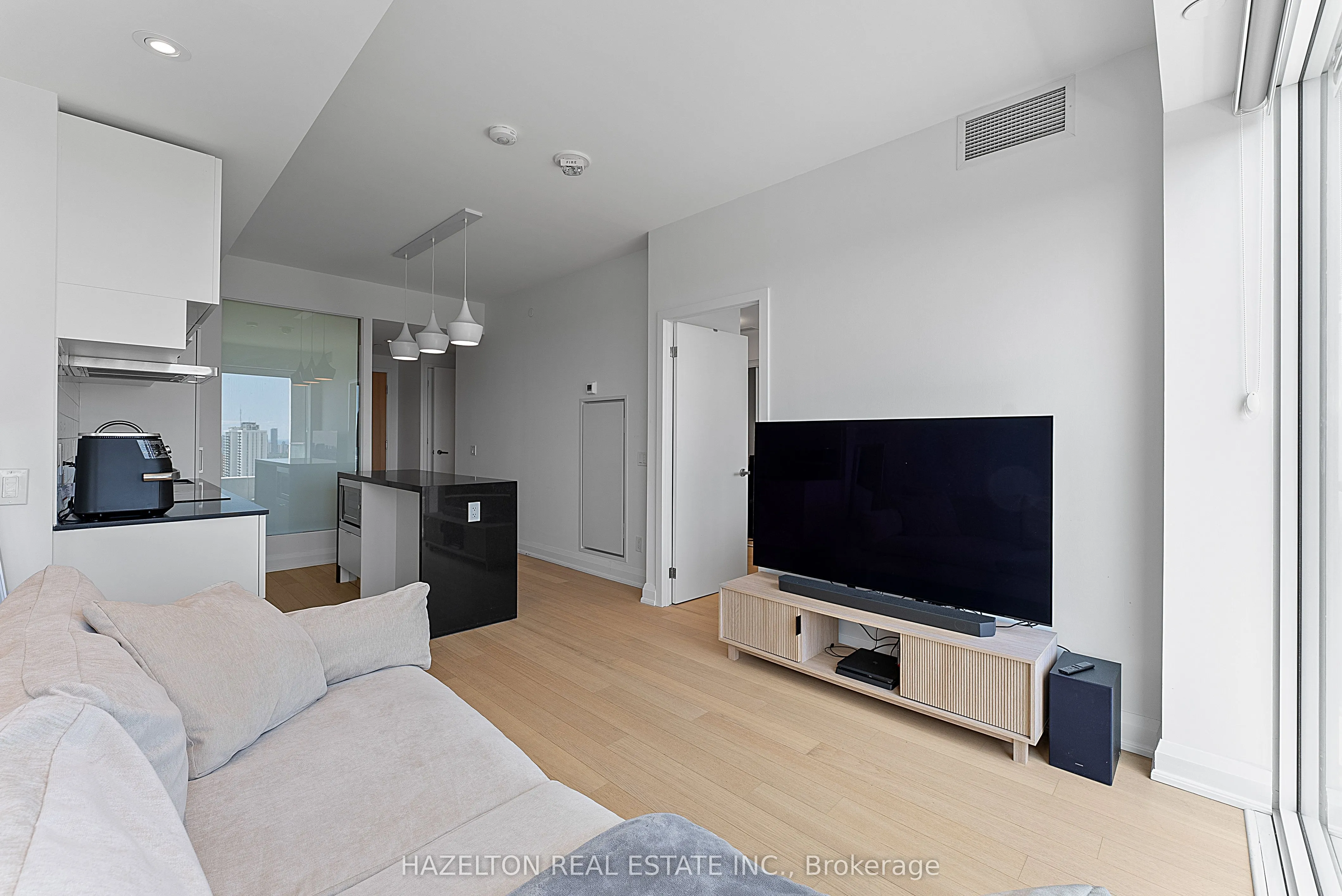 5 Soudan Avenue, #2903