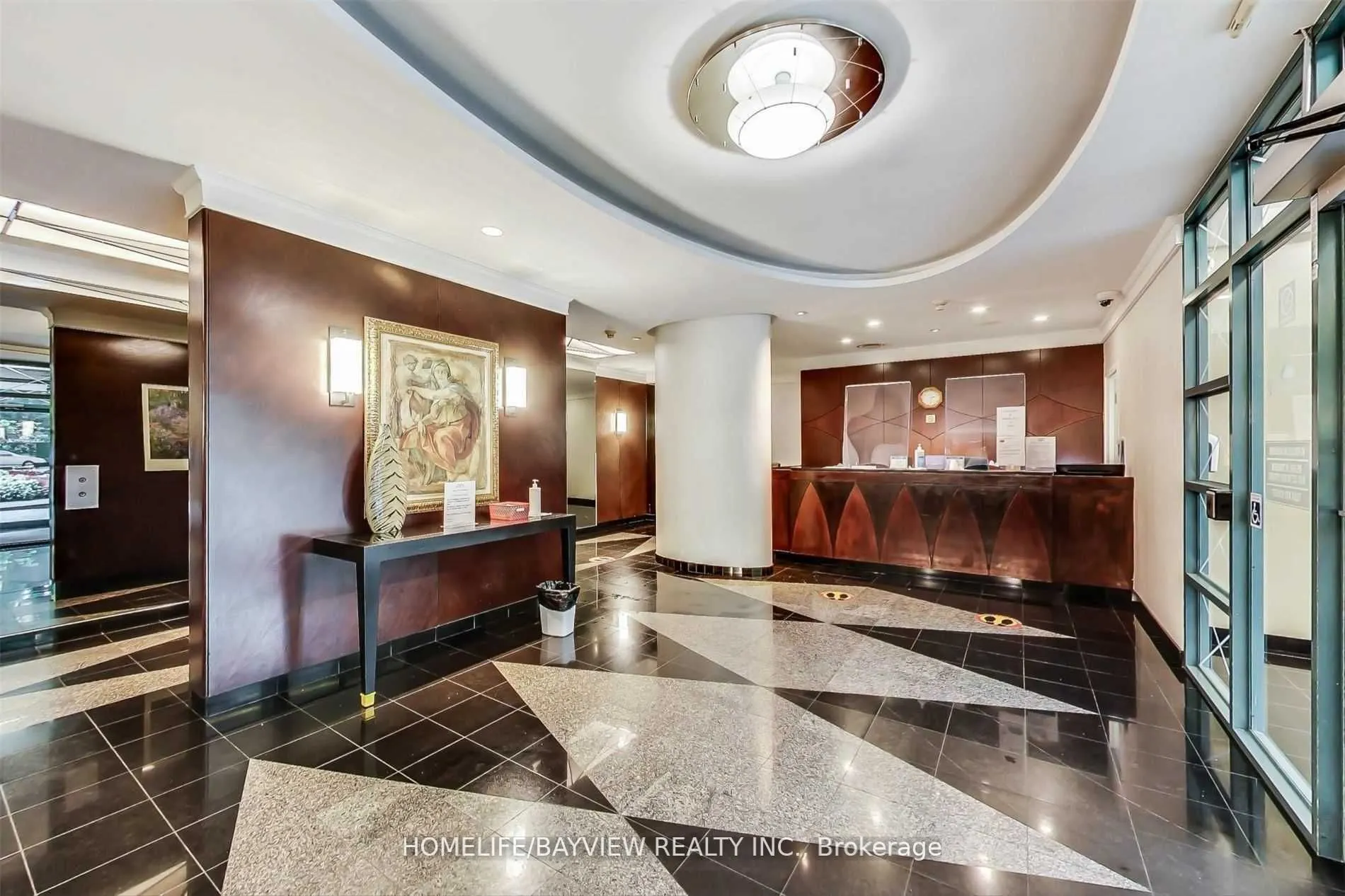 238 Doris Avenue, #2003