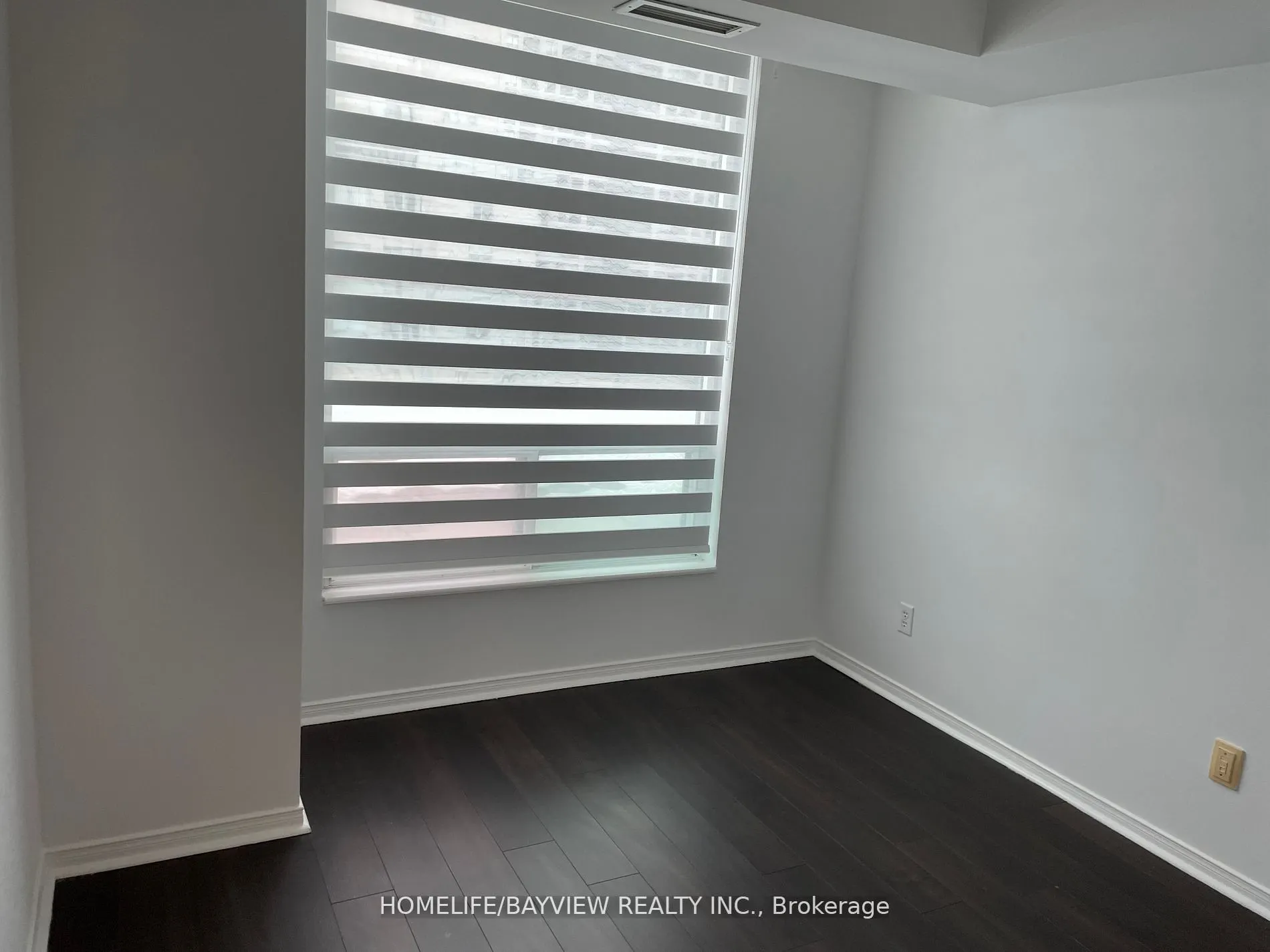 238 Doris Avenue, #2003