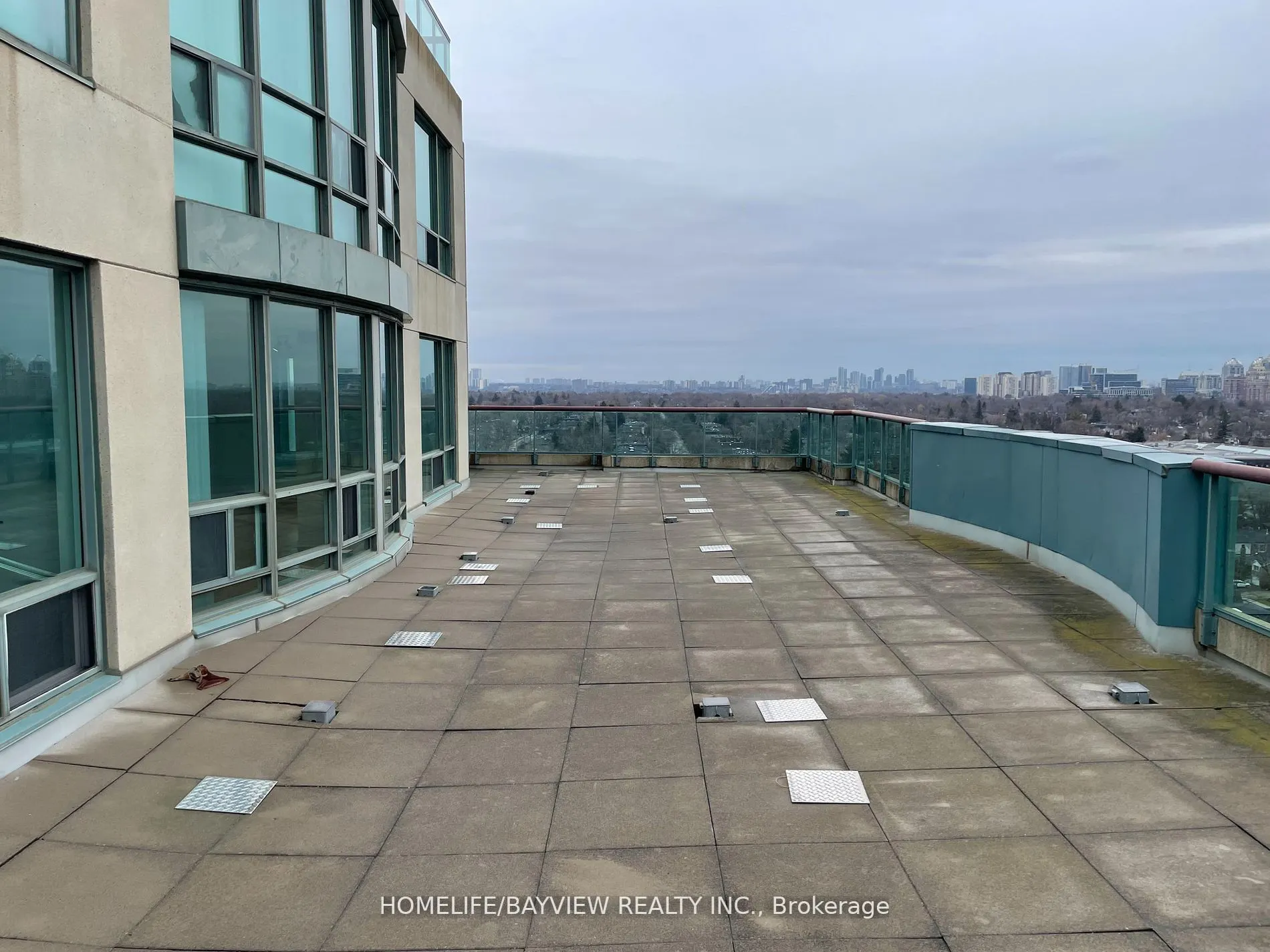238 Doris Avenue, #2003