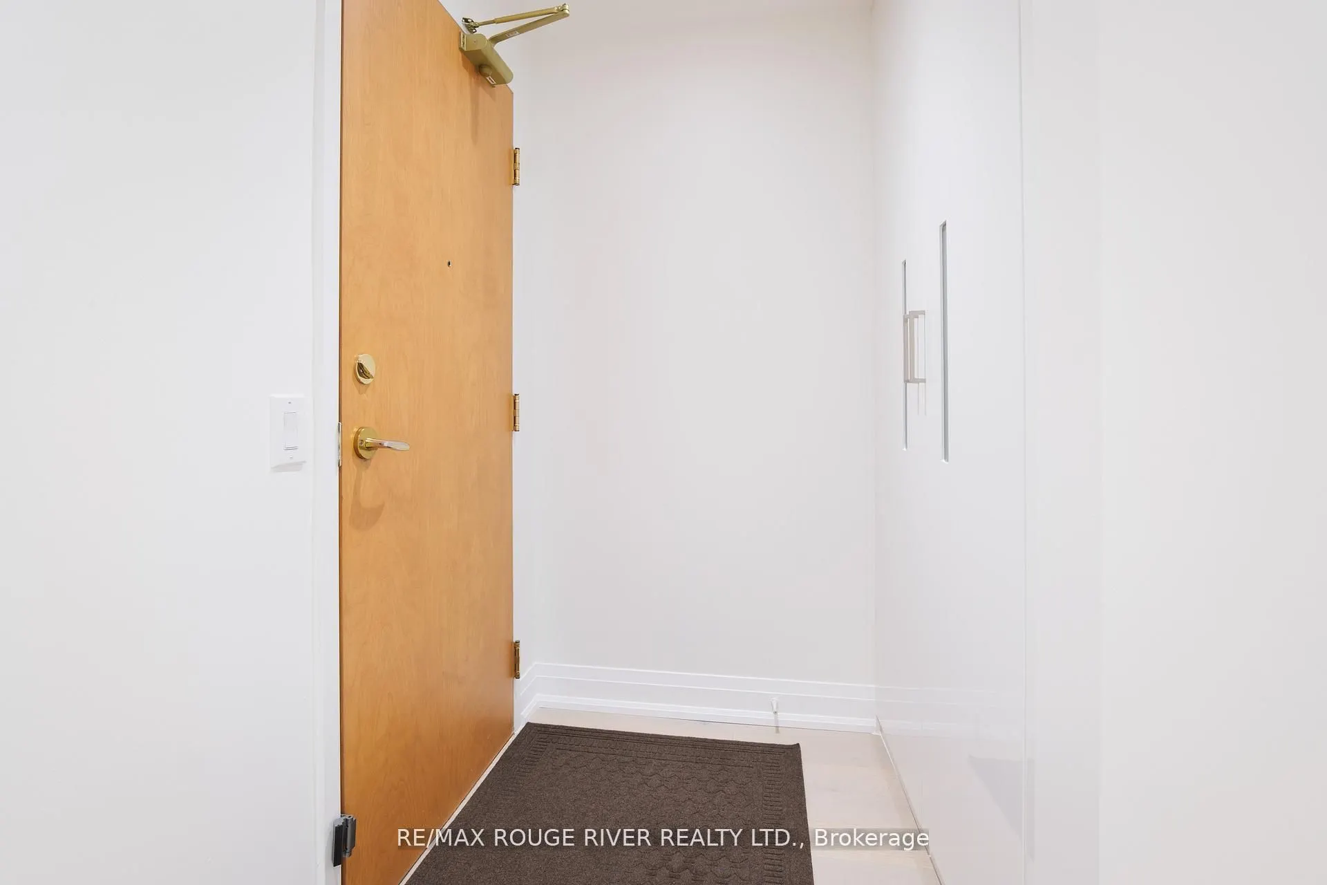 238 Doris Avenue, #109