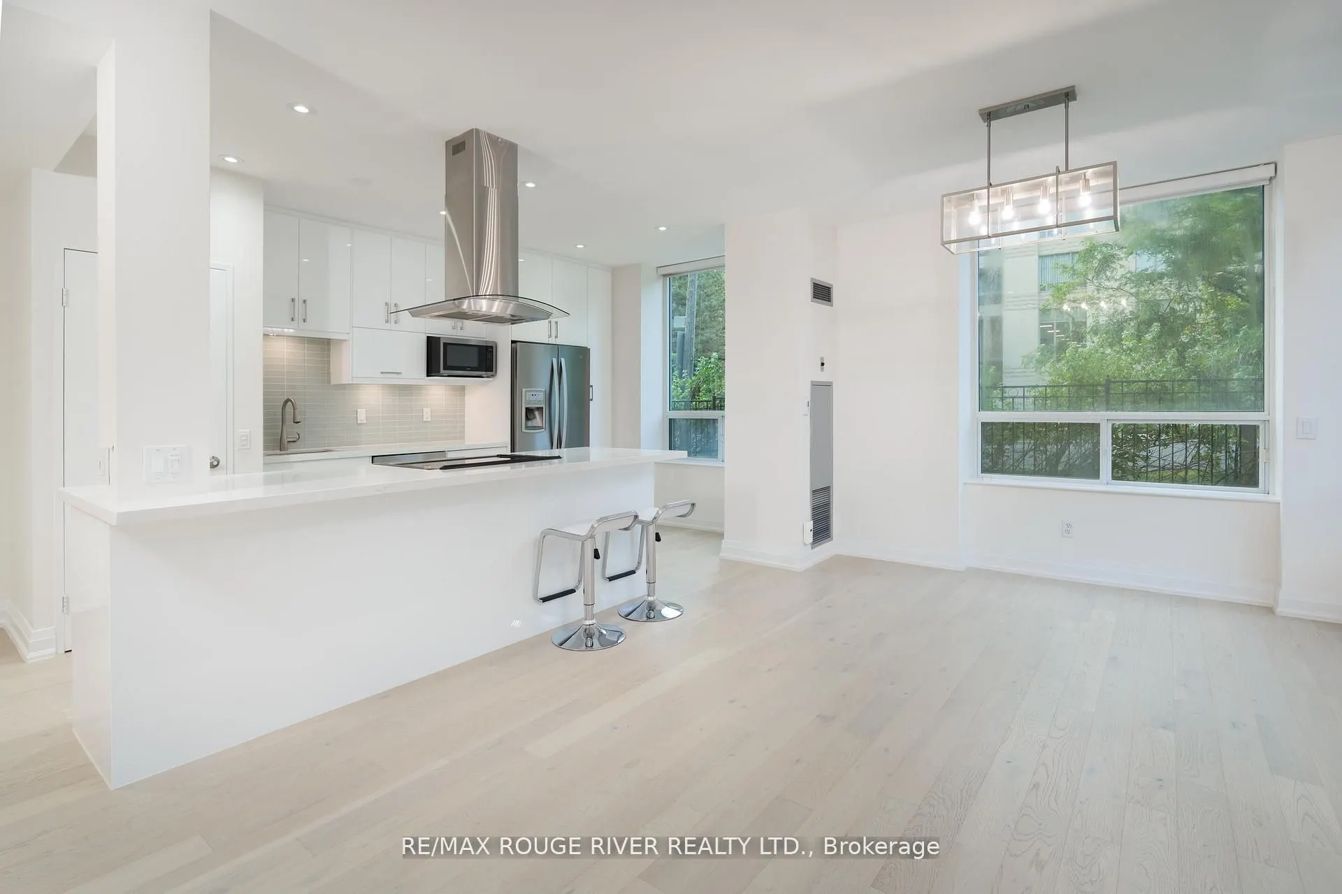 238 Doris Avenue, #109