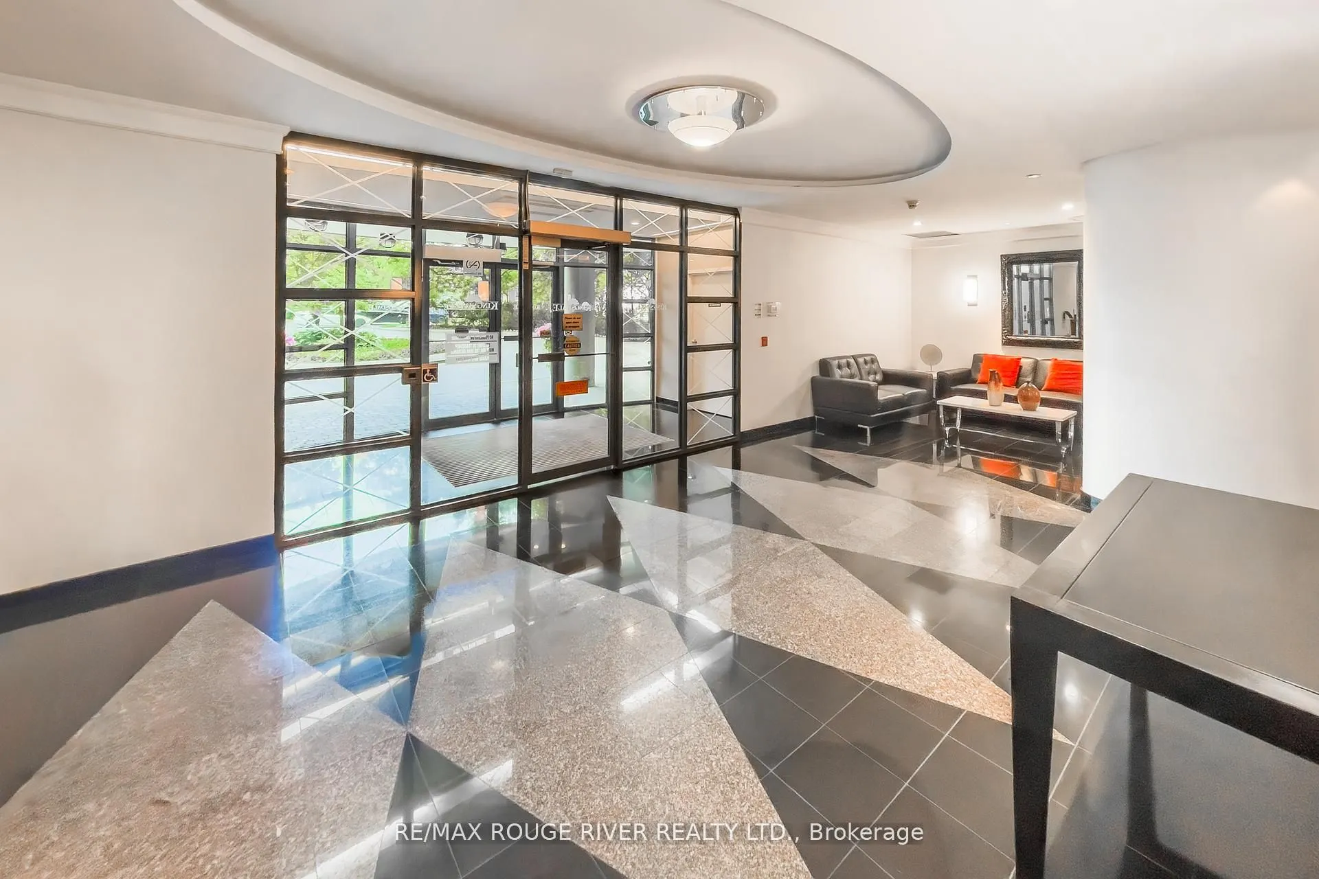 238 Doris Avenue, #109