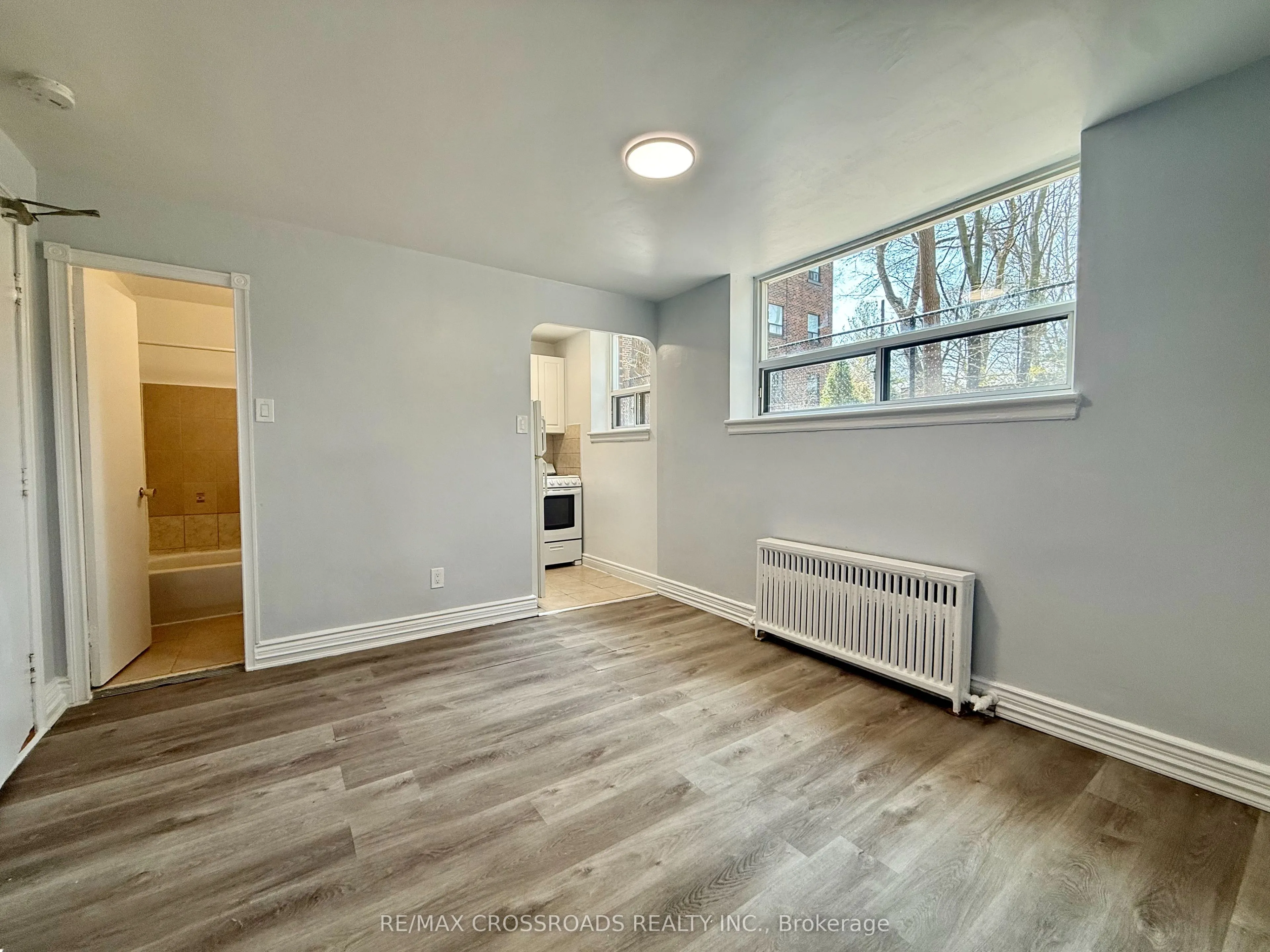2770 Yonge Street, #B4