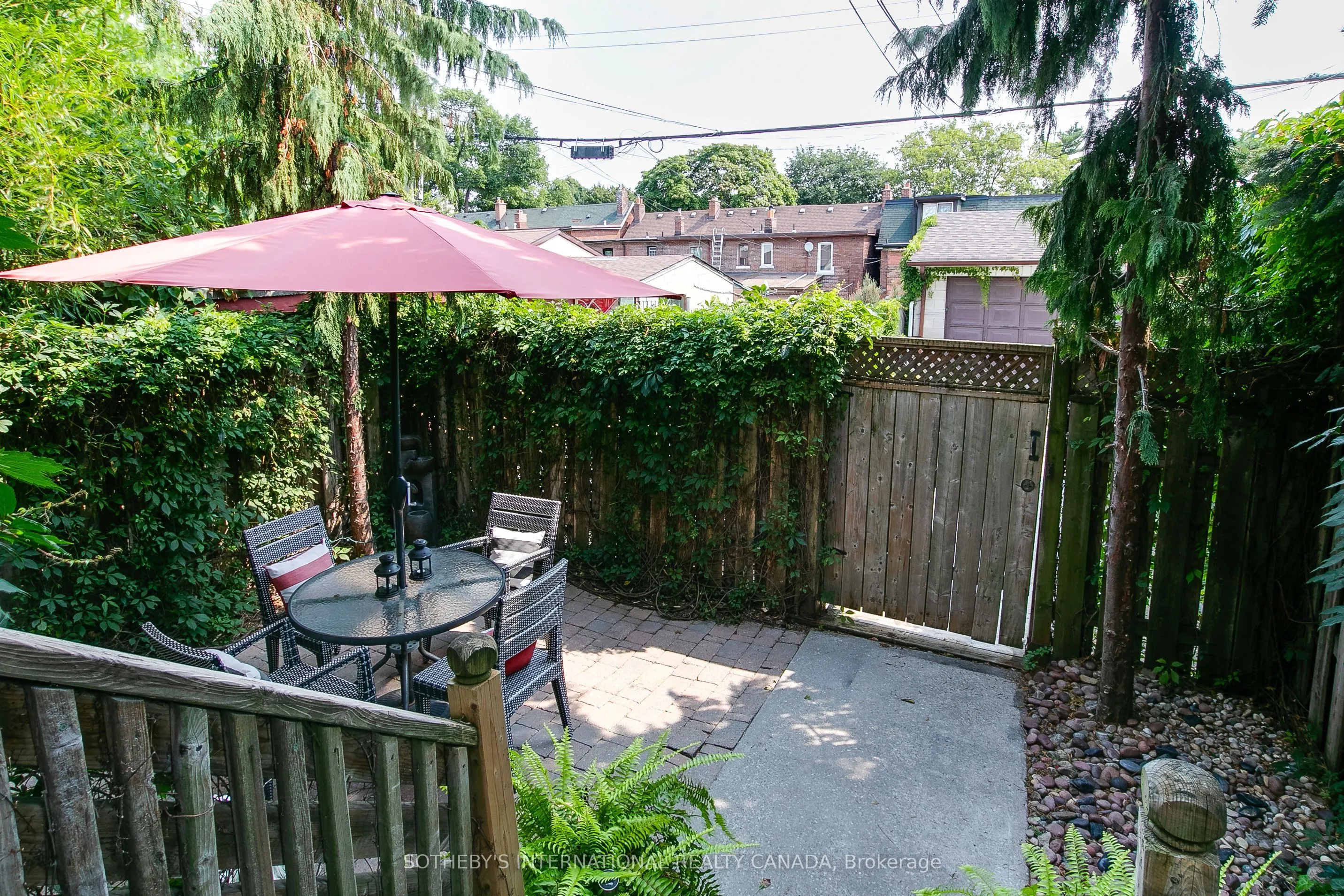 529 Crawford Street