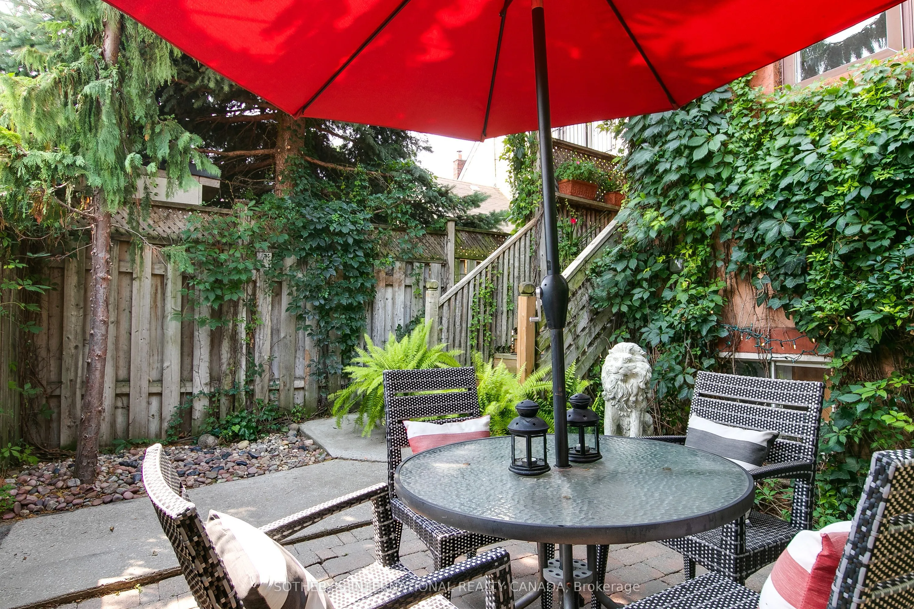 529 Crawford Street