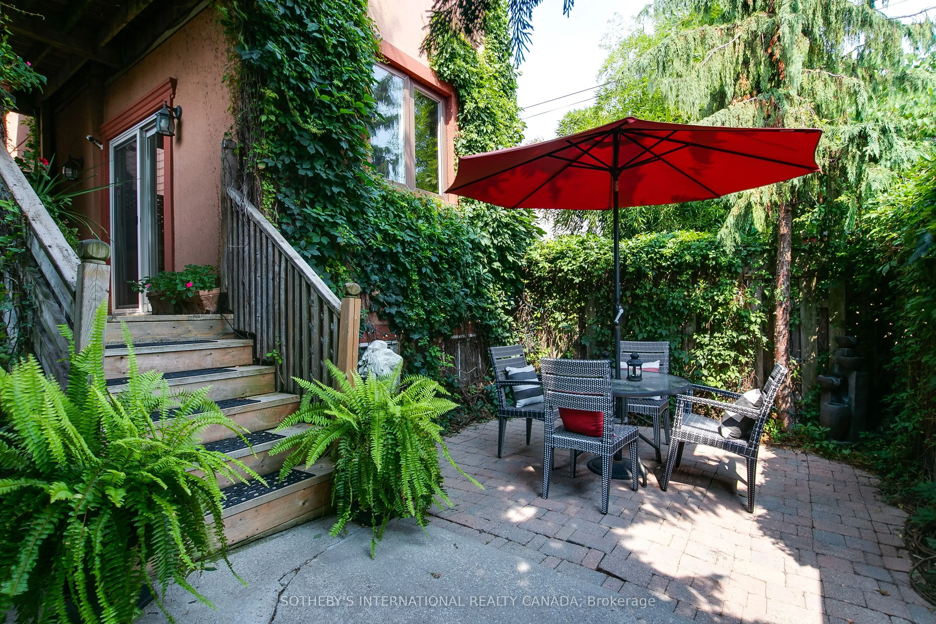 529 Crawford Street