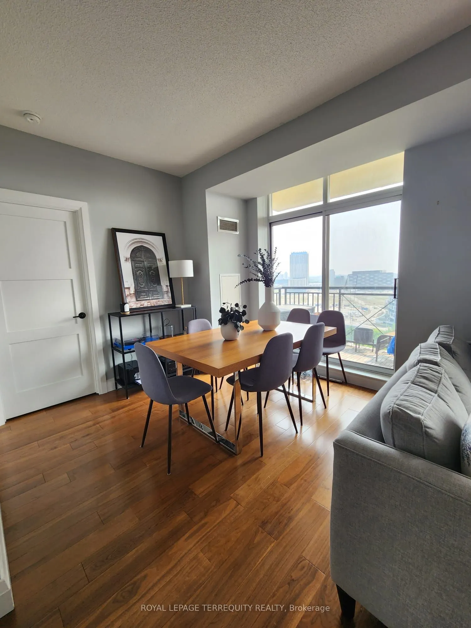 1105 Leslie Street, #1507
