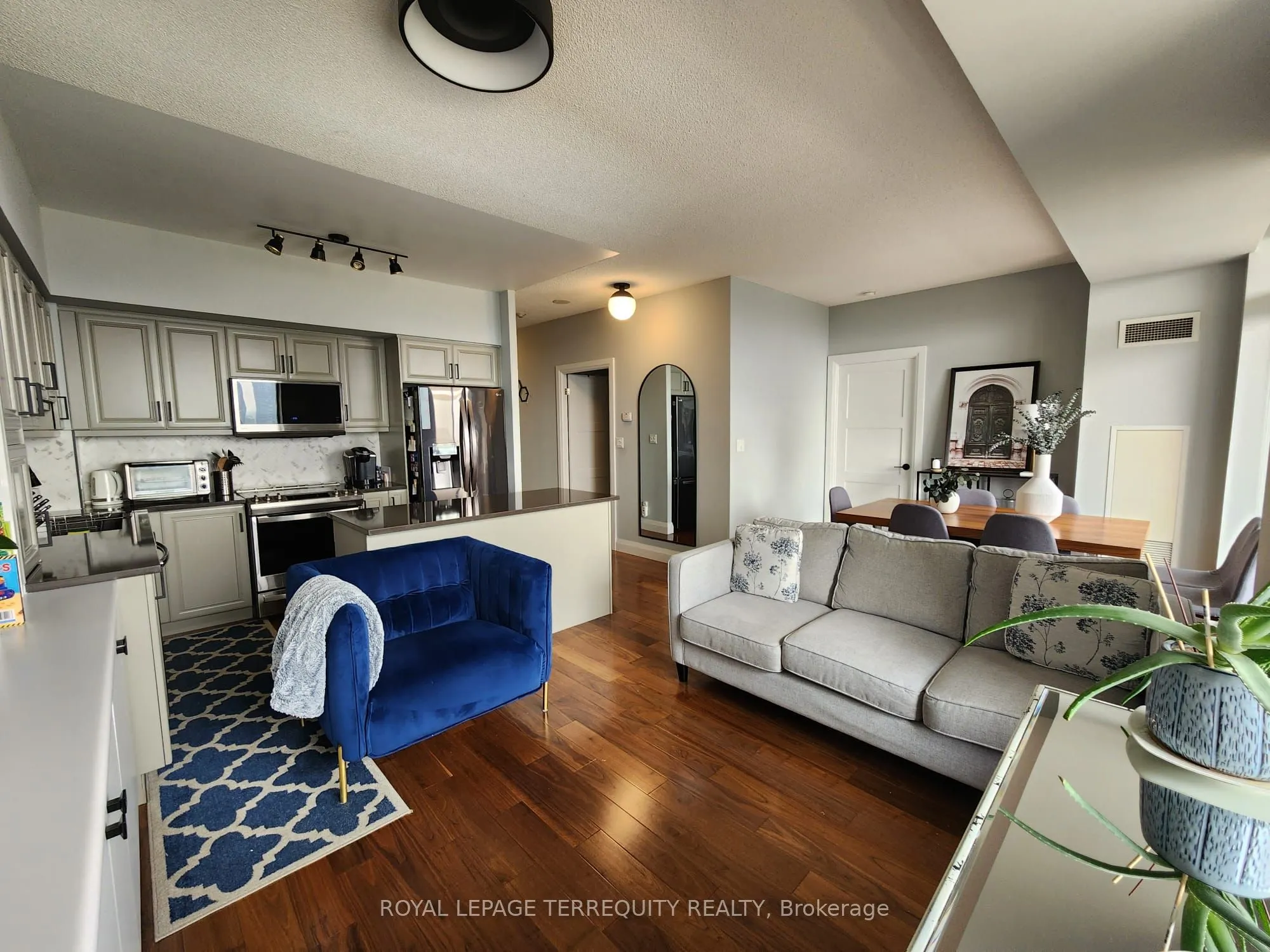 1105 Leslie Street, #1507