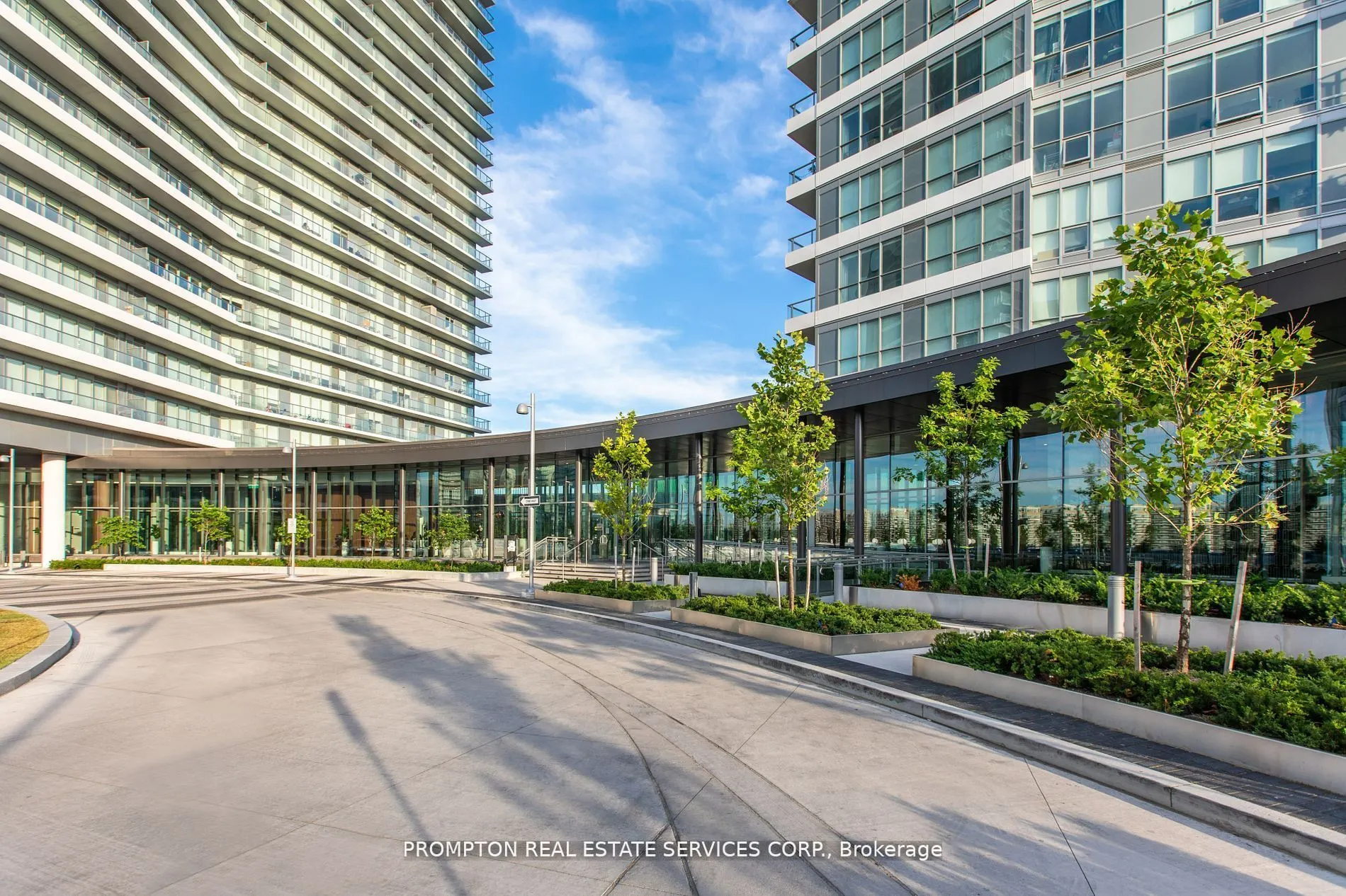 115 Mcmahon Drive, #511