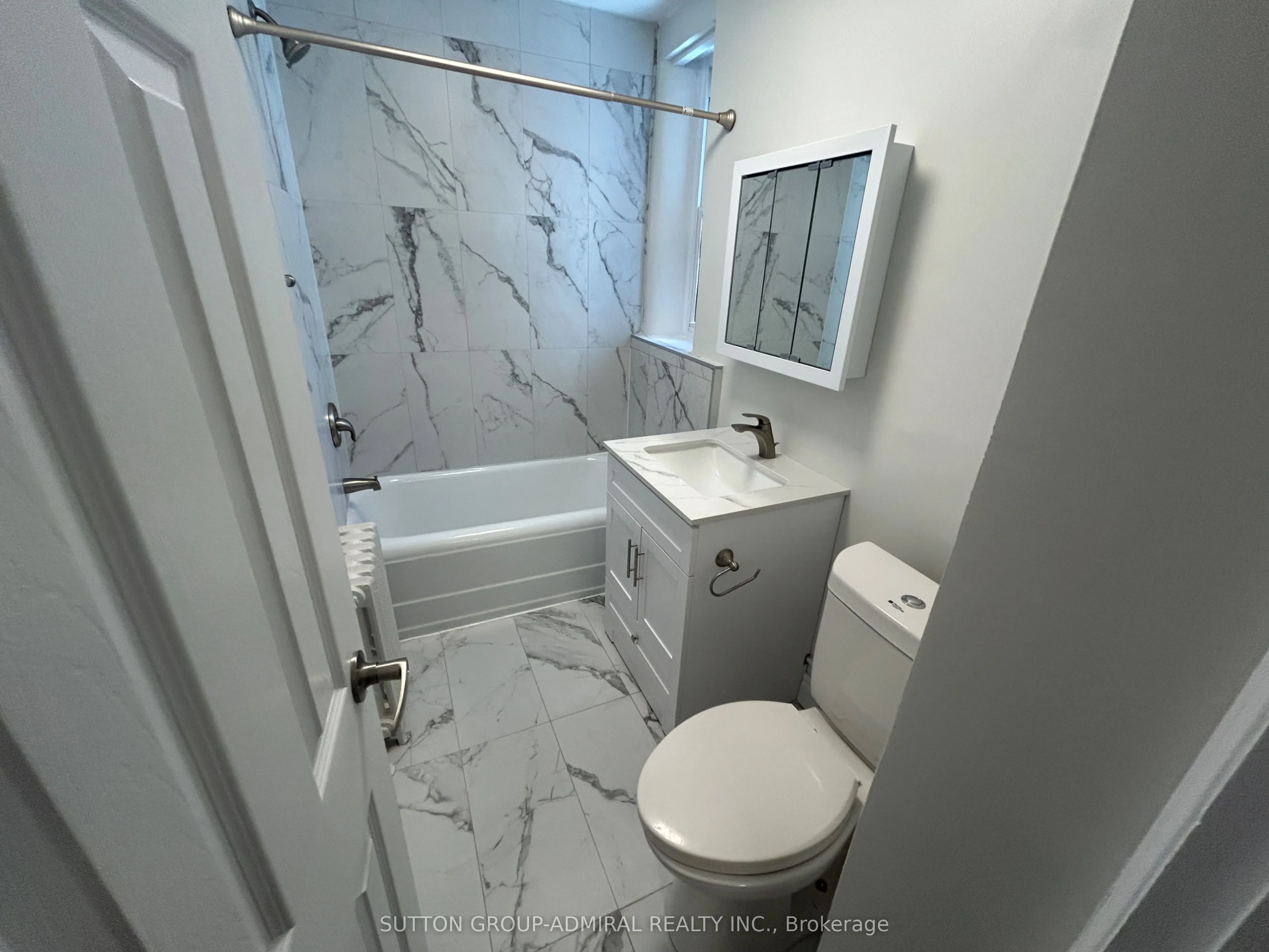 701 Eglinton Avenue W, #408