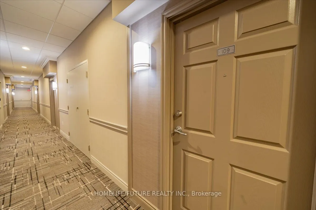 19 Barberry Place, #109