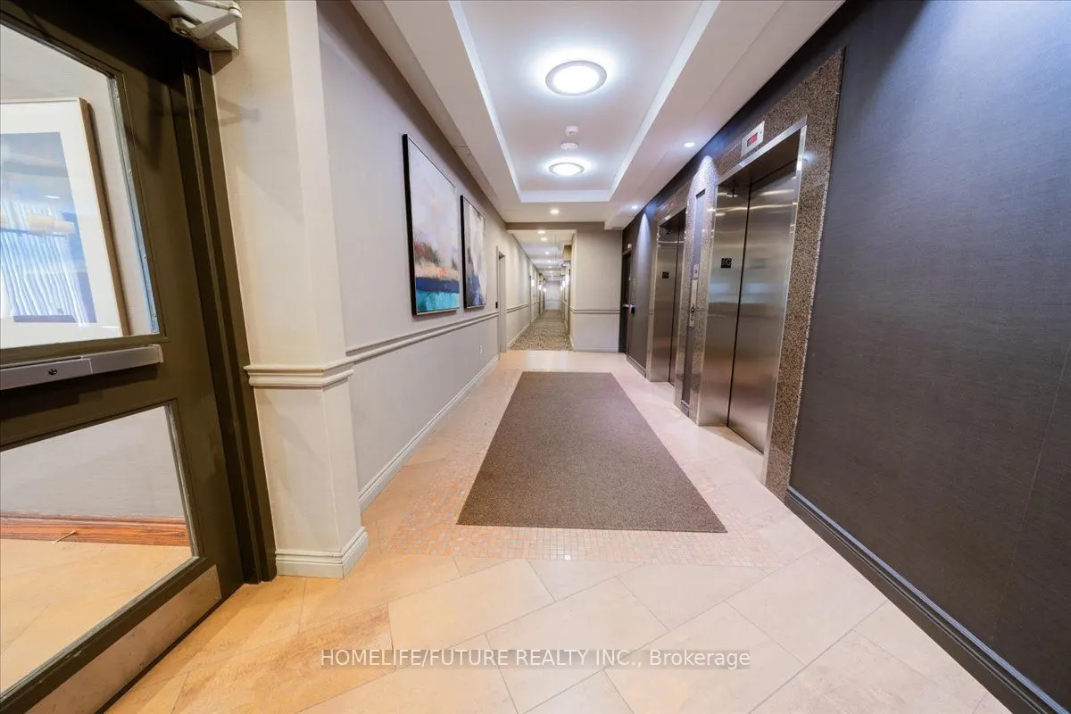 19 Barberry Place, #109