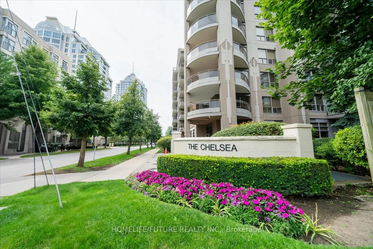 19 Barberry Place, #109