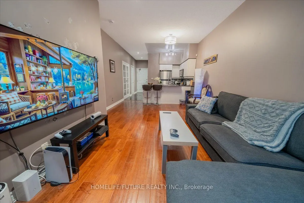 19 Barberry Place, #109