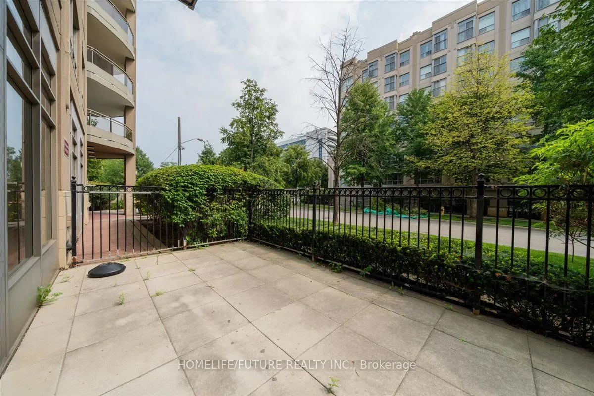 19 Barberry Place, #109