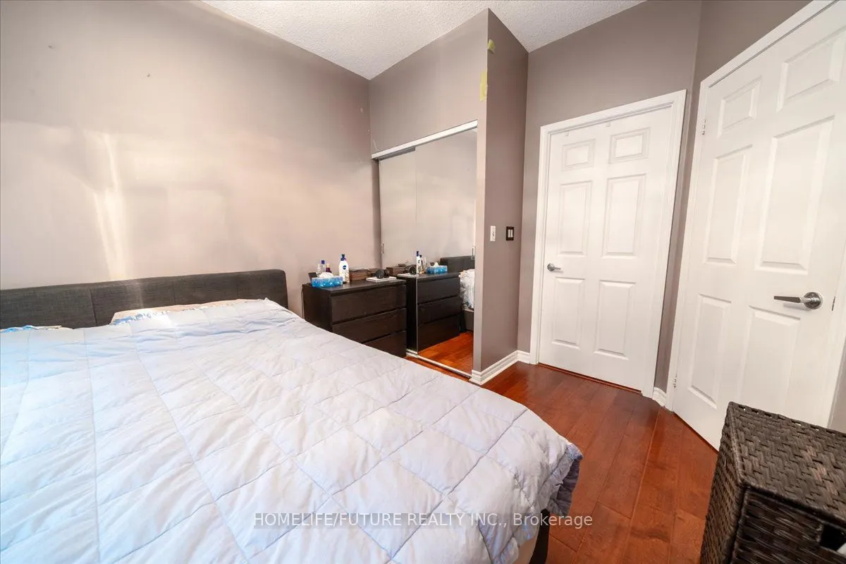19 Barberry Place, #109