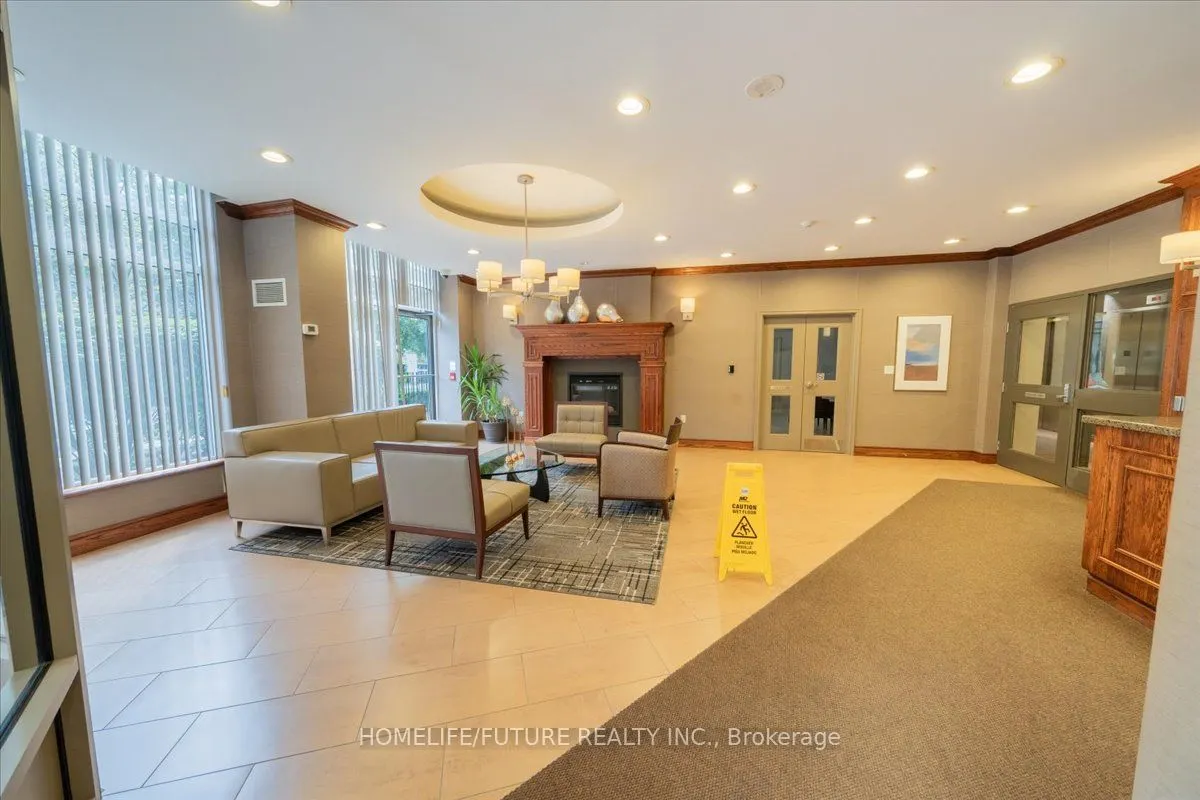 19 Barberry Place, #109