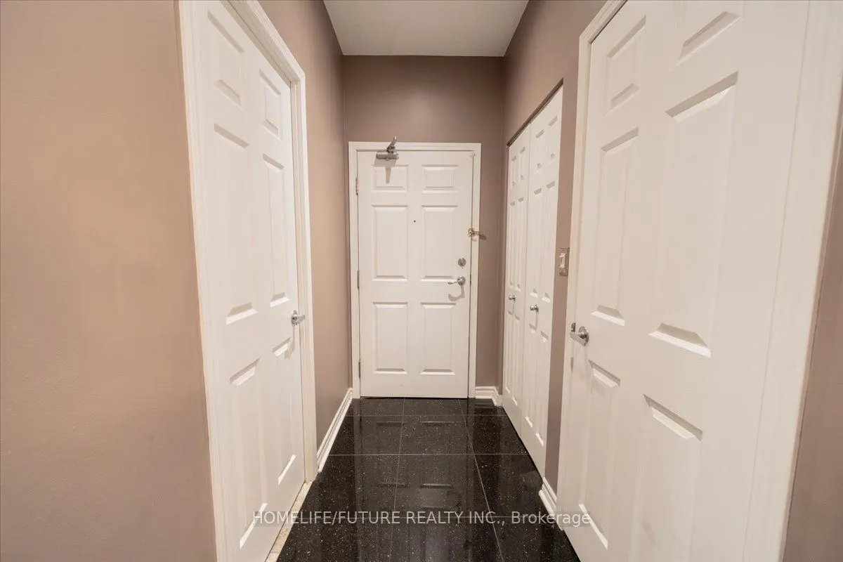19 Barberry Place, #109