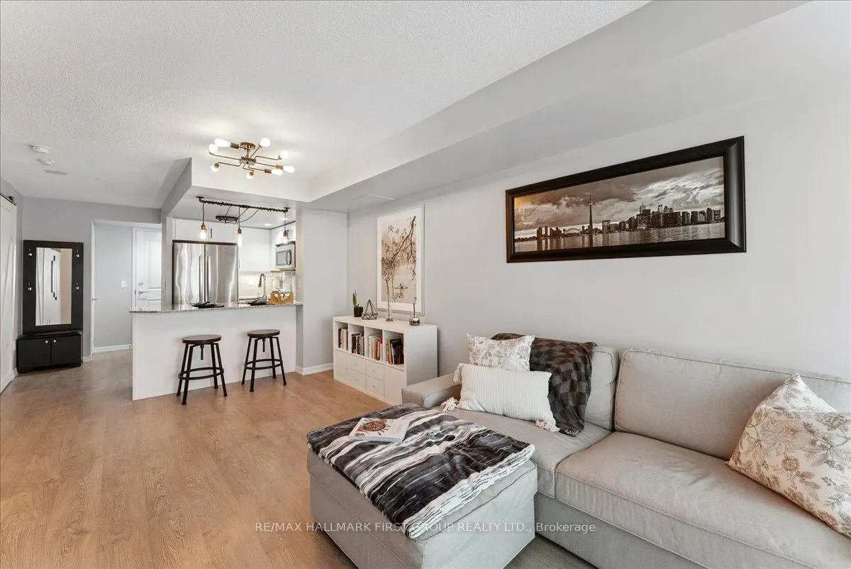 65 East Liberty Street, #1018