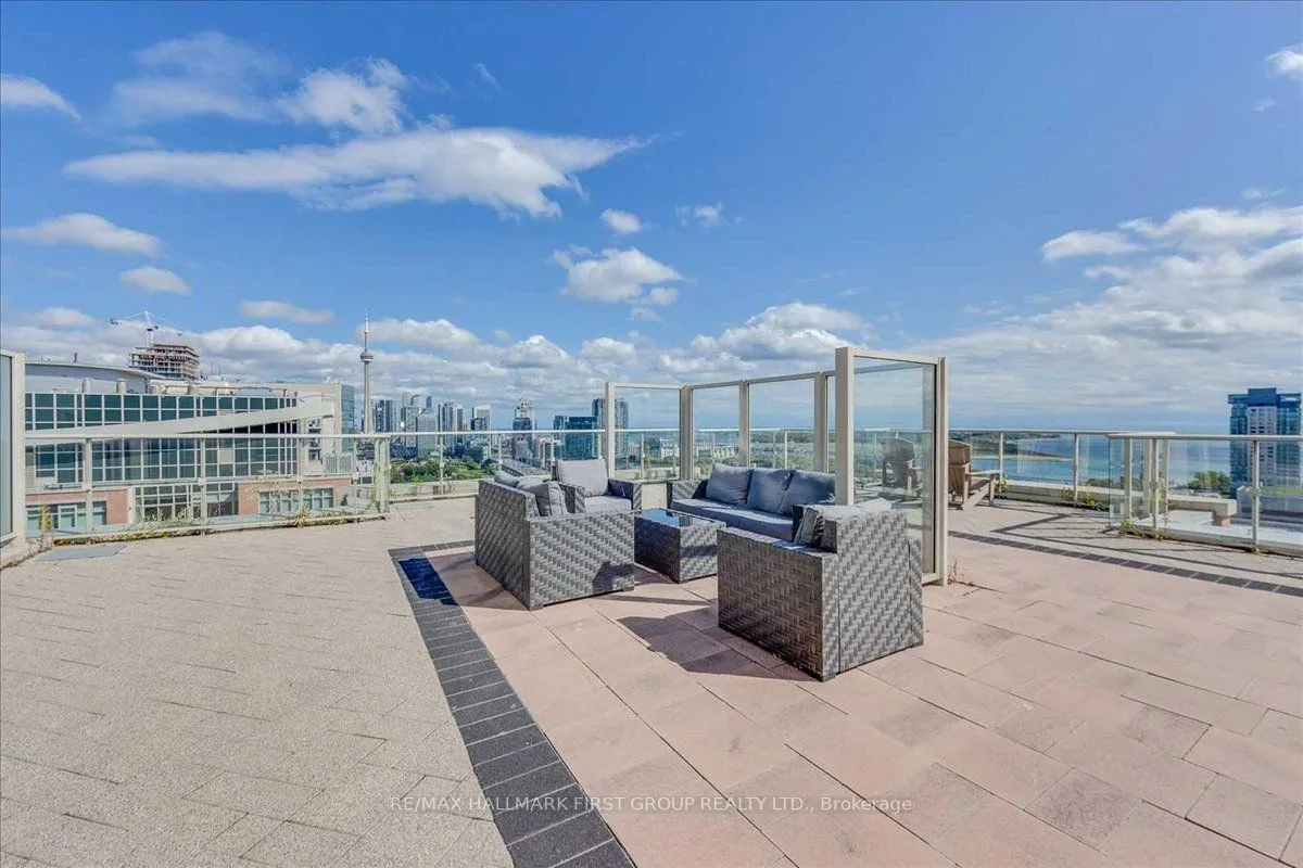 65 East Liberty Street, #1018
