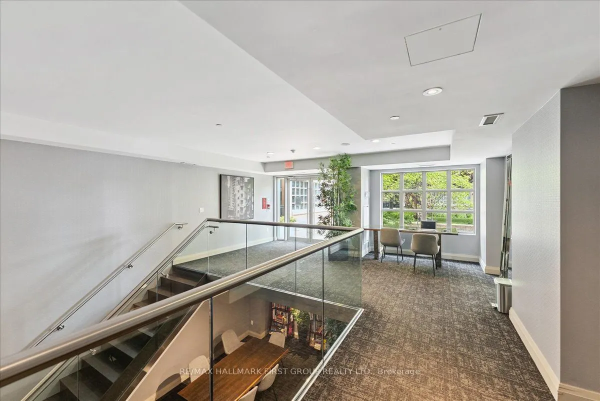 65 East Liberty Street, #1018