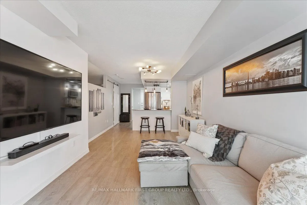 65 East Liberty Street, #1018