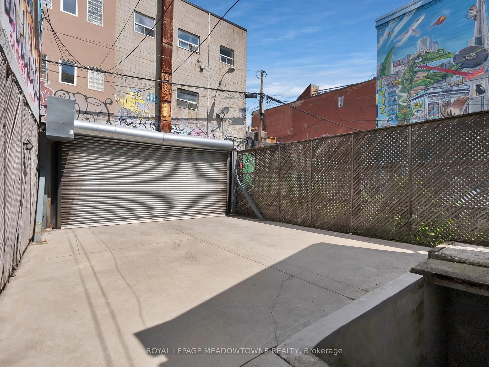 544 Richmond Street W