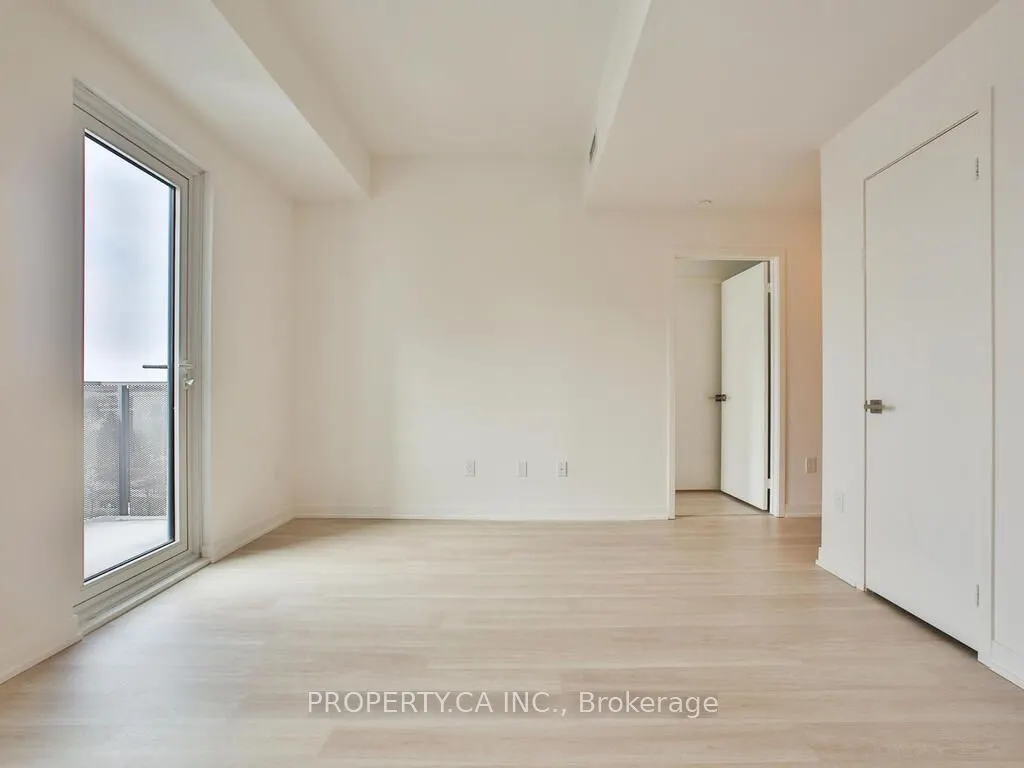 500 Wilson Avenue, #833
