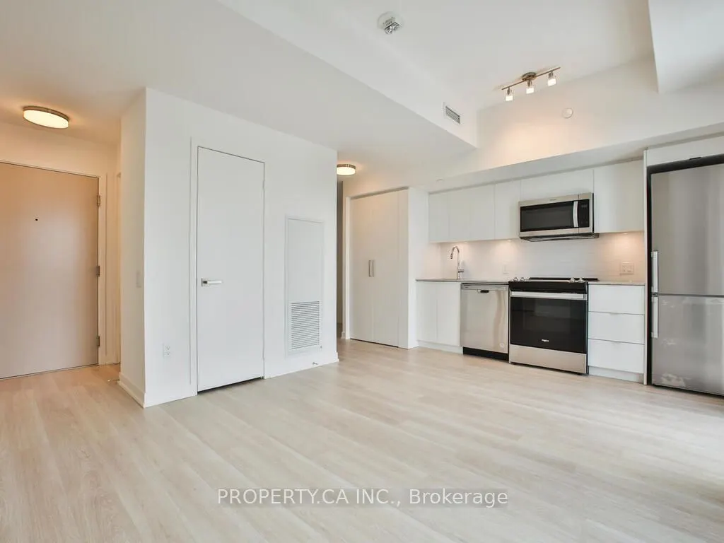 500 Wilson Avenue, #833