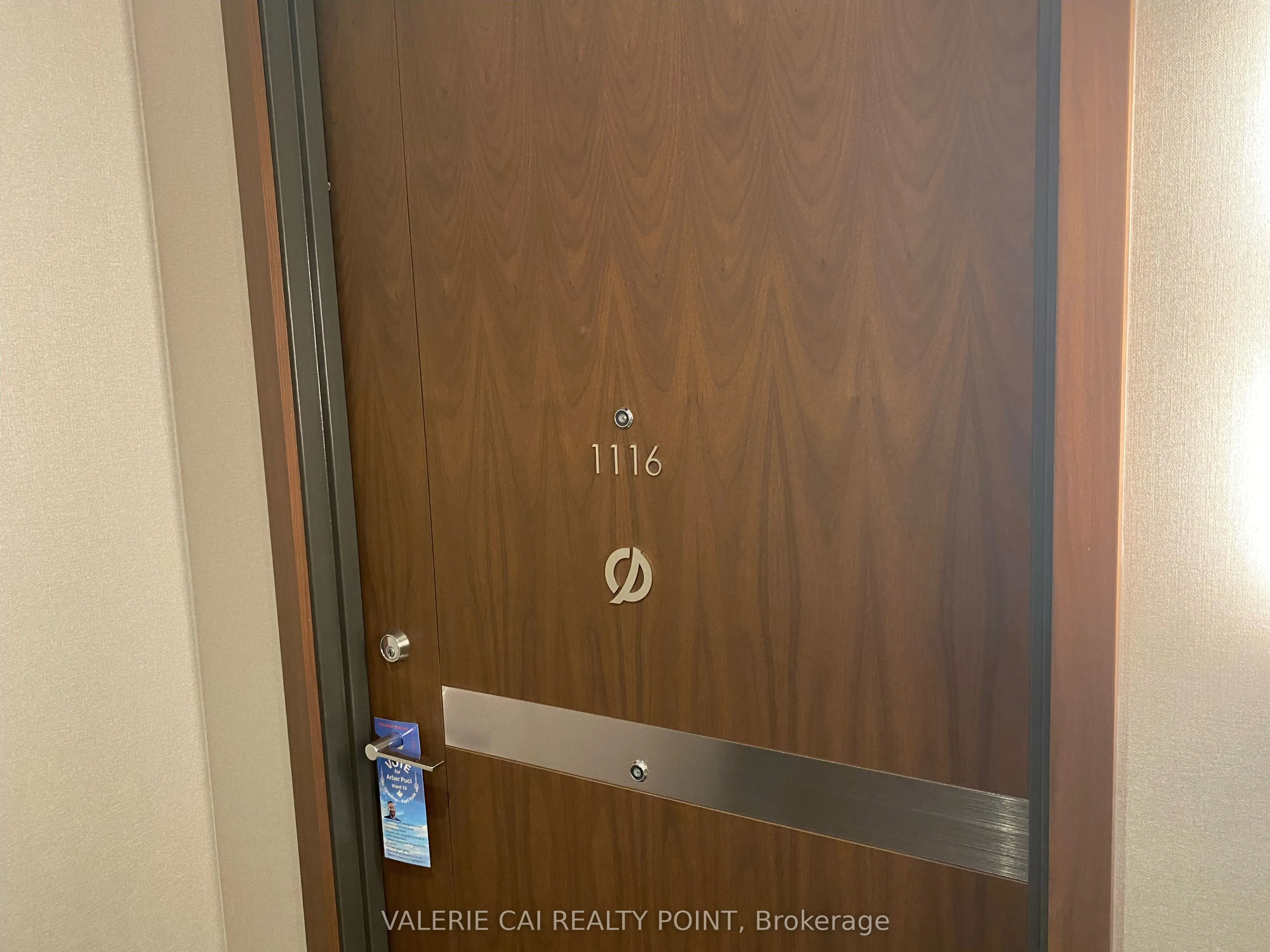 17 Bathurst Street, #1116