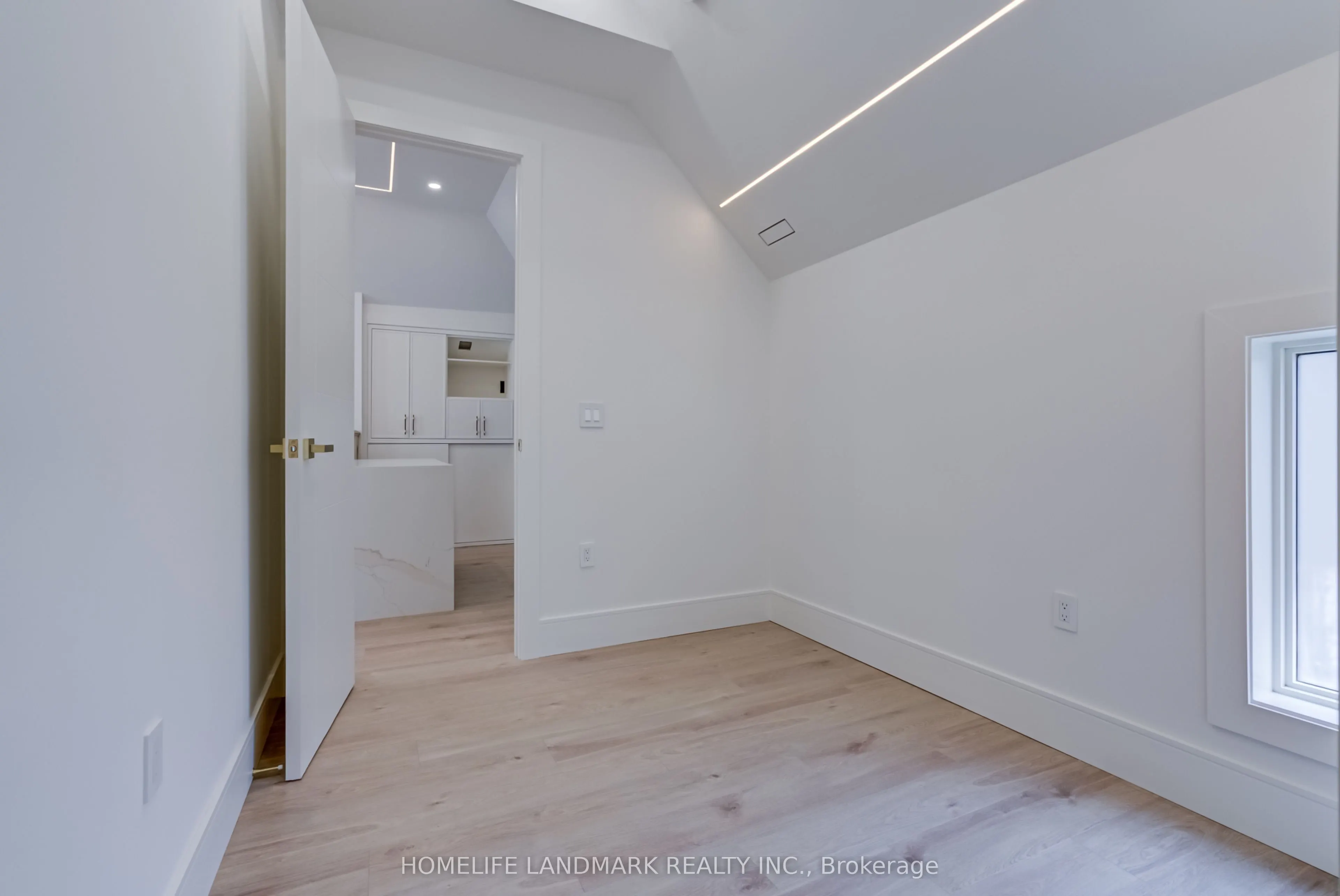 23 Coulson Avenue, #The Cosmopolitan