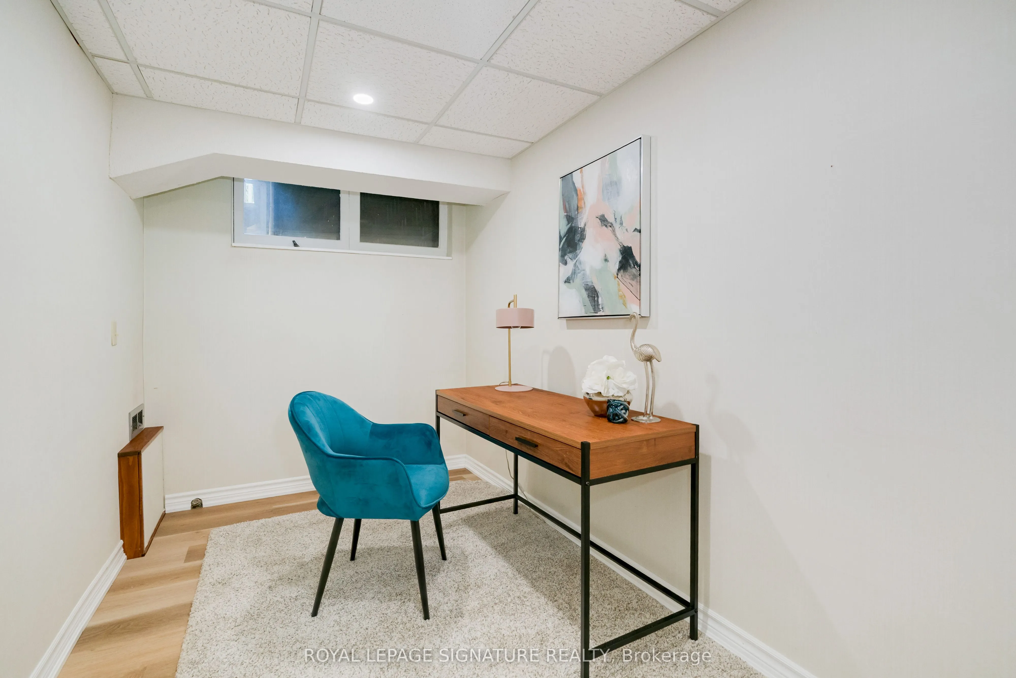 22 Kenewen Court