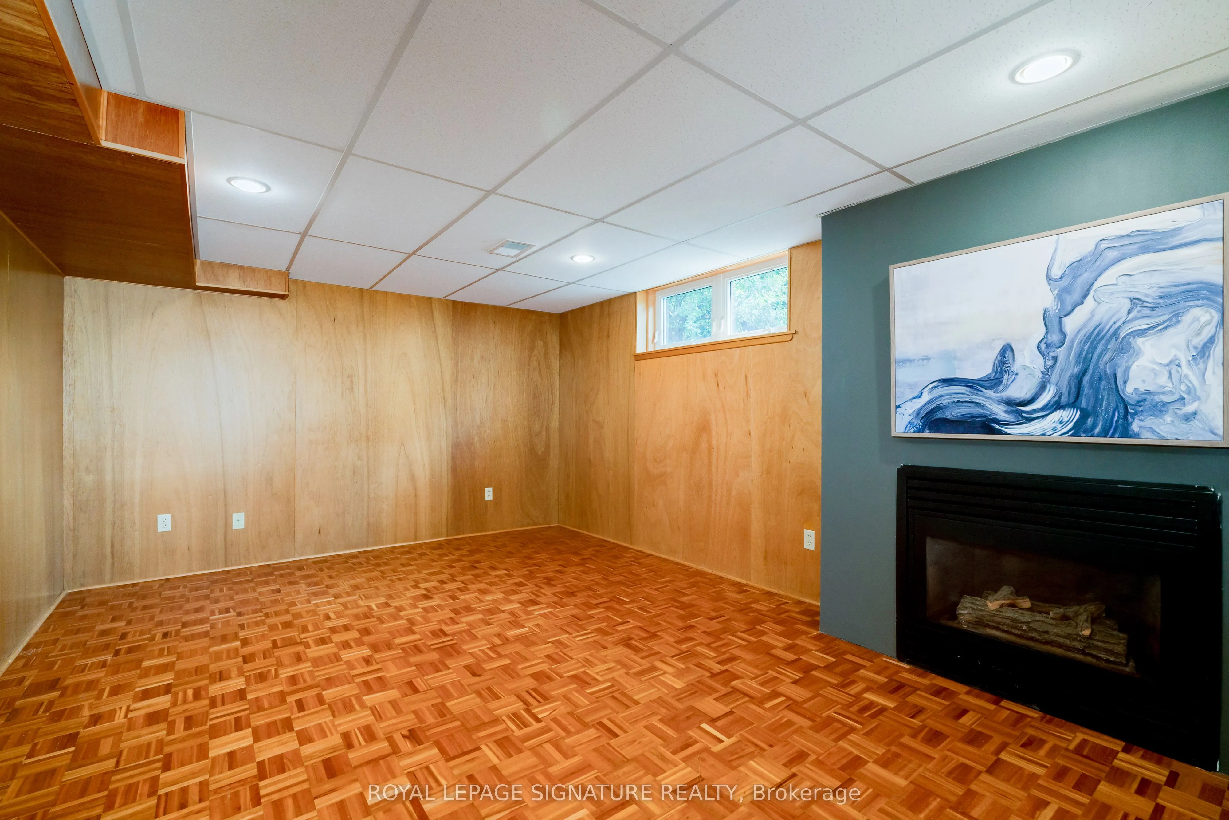 22 Kenewen Court