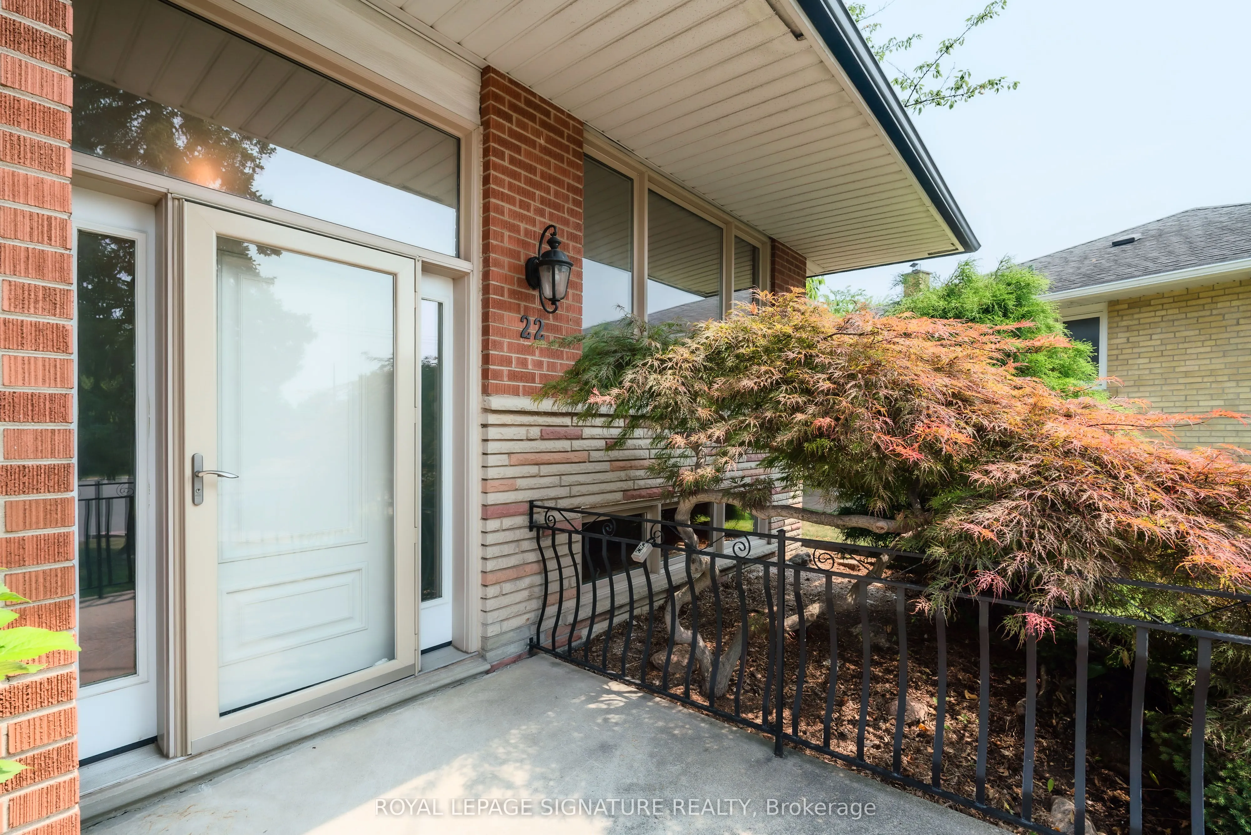 22 Kenewen Court