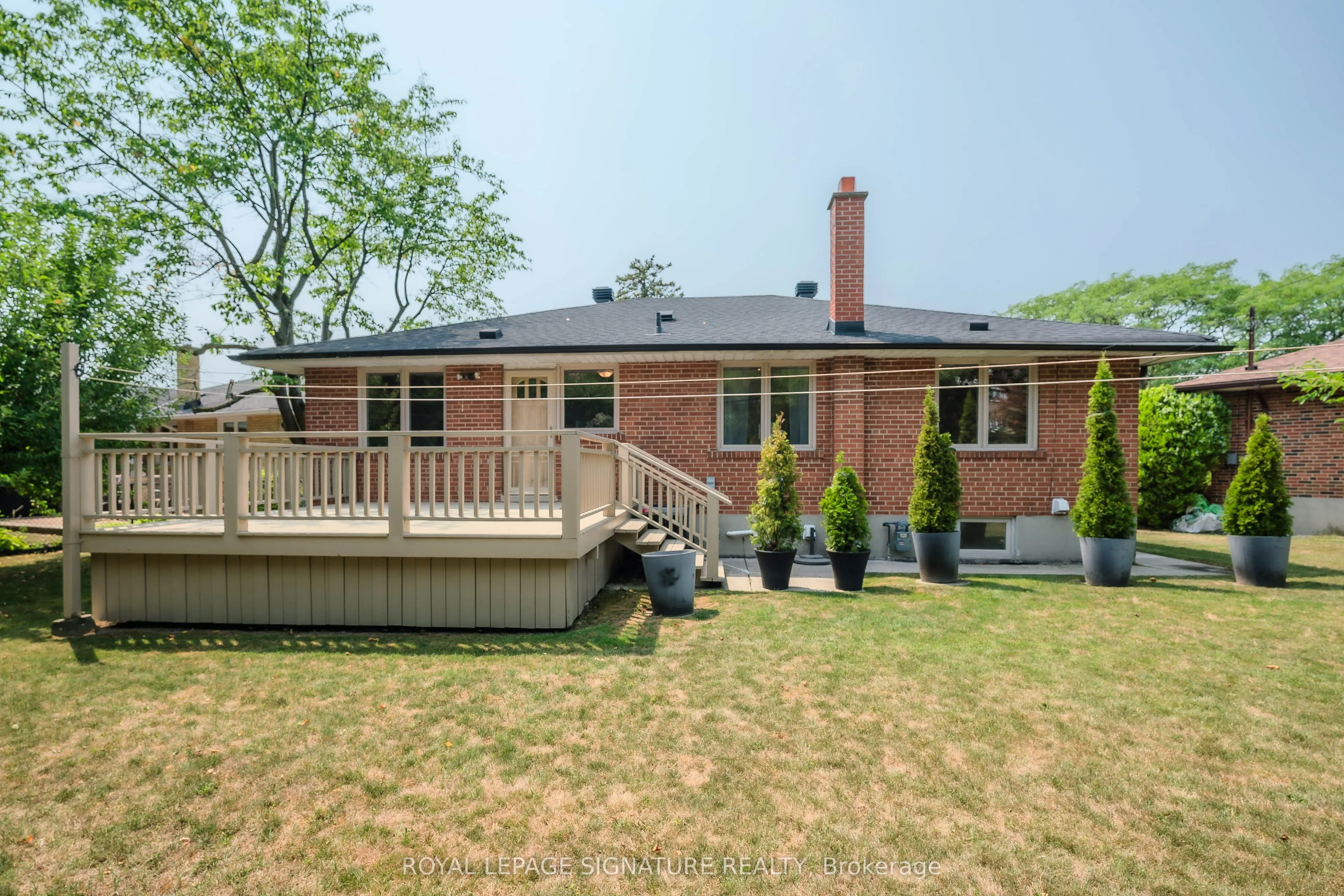 22 Kenewen Court