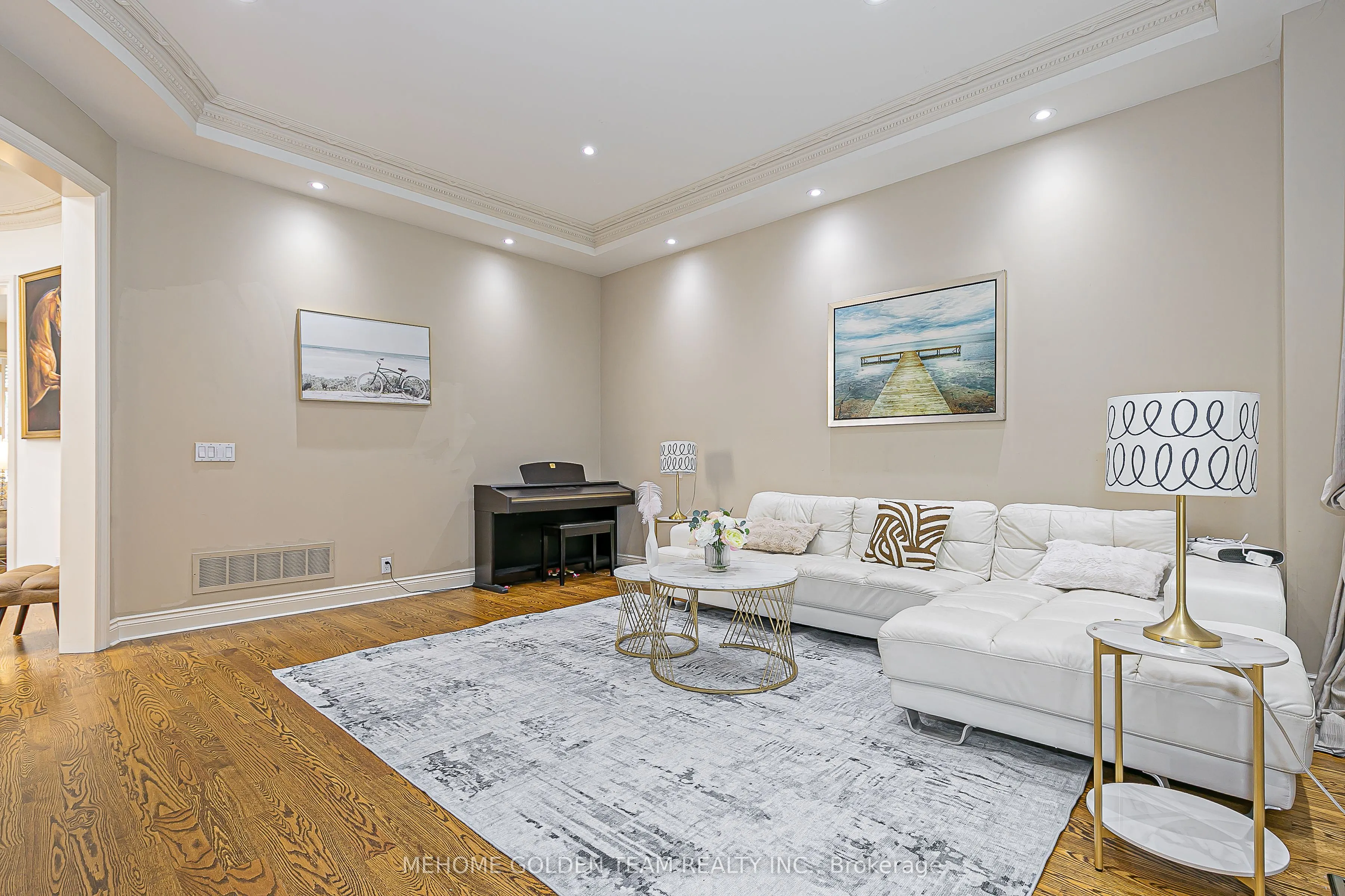 47 Cotswold Crescent