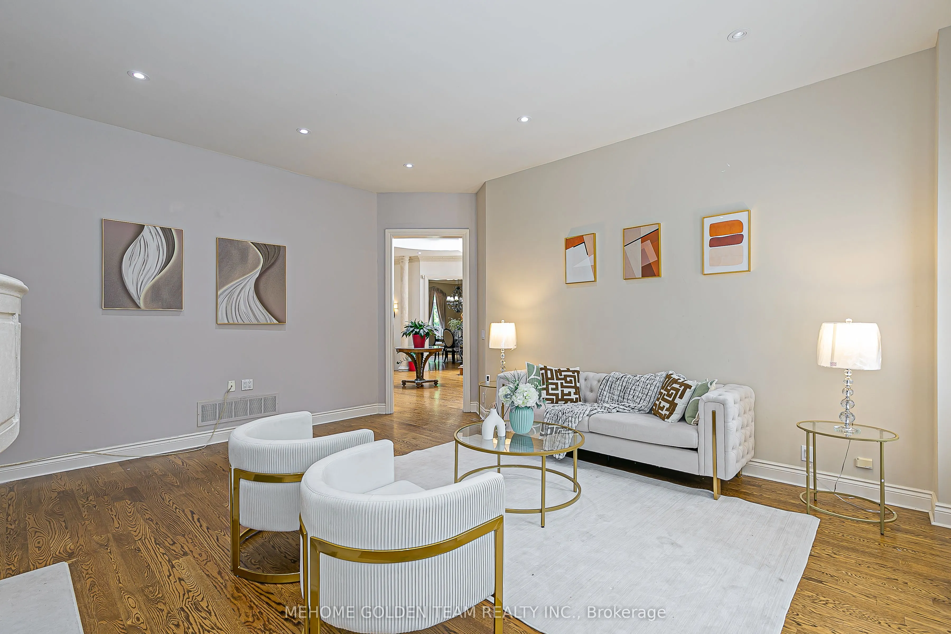 47 Cotswold Crescent