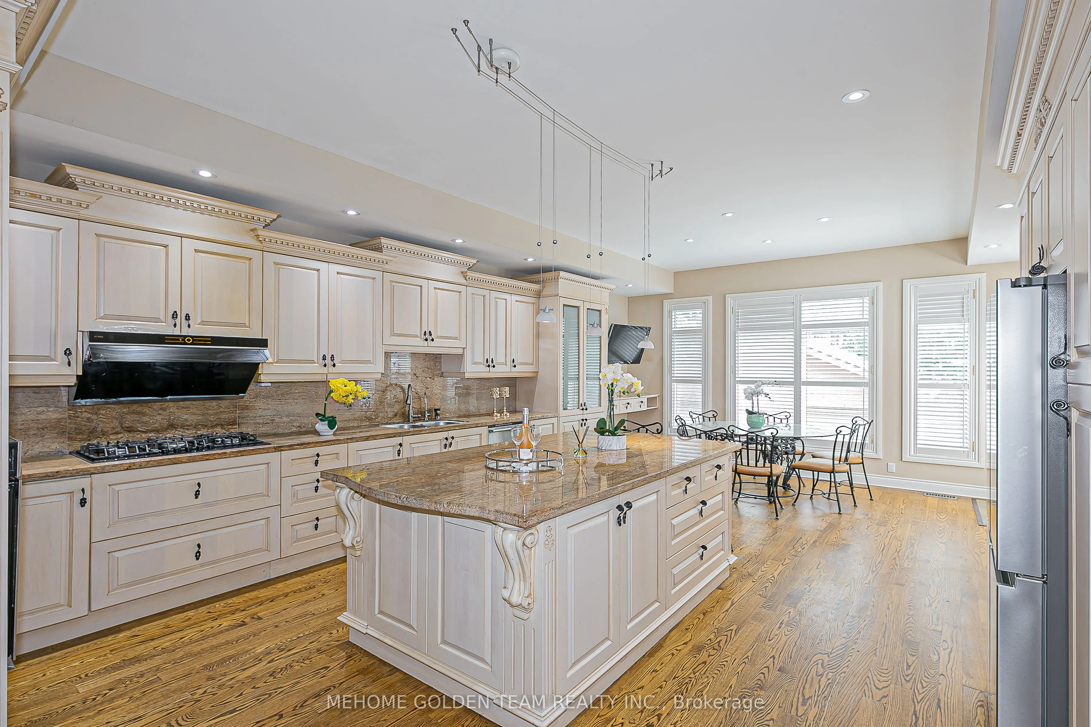 47 Cotswold Crescent