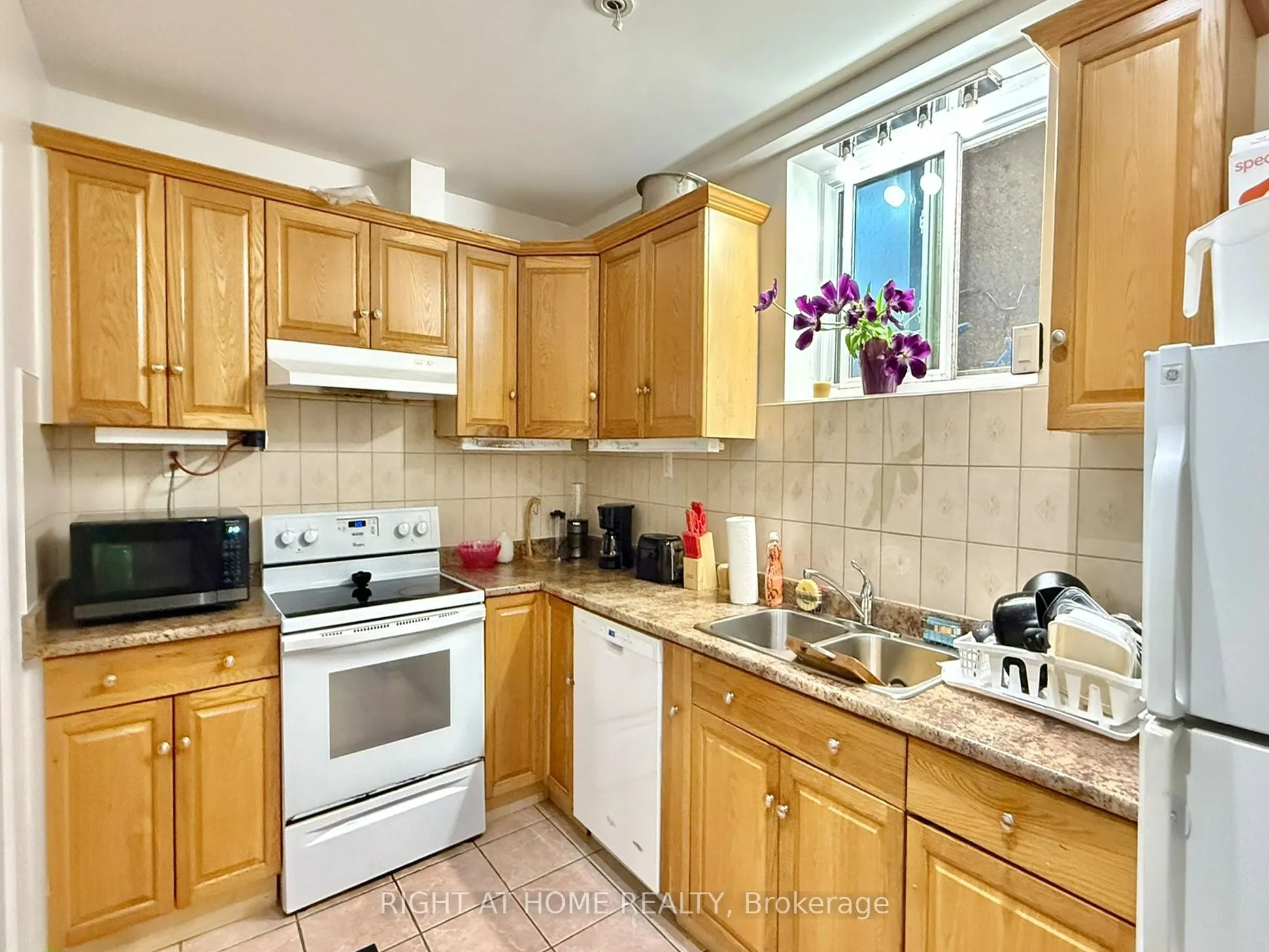 20 Belvidere Avenue, #B