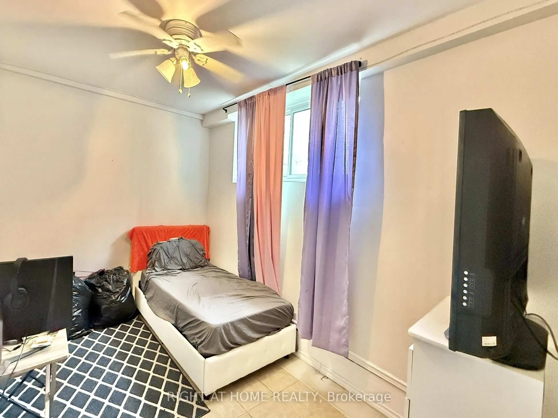 20 Belvidere Avenue, #B