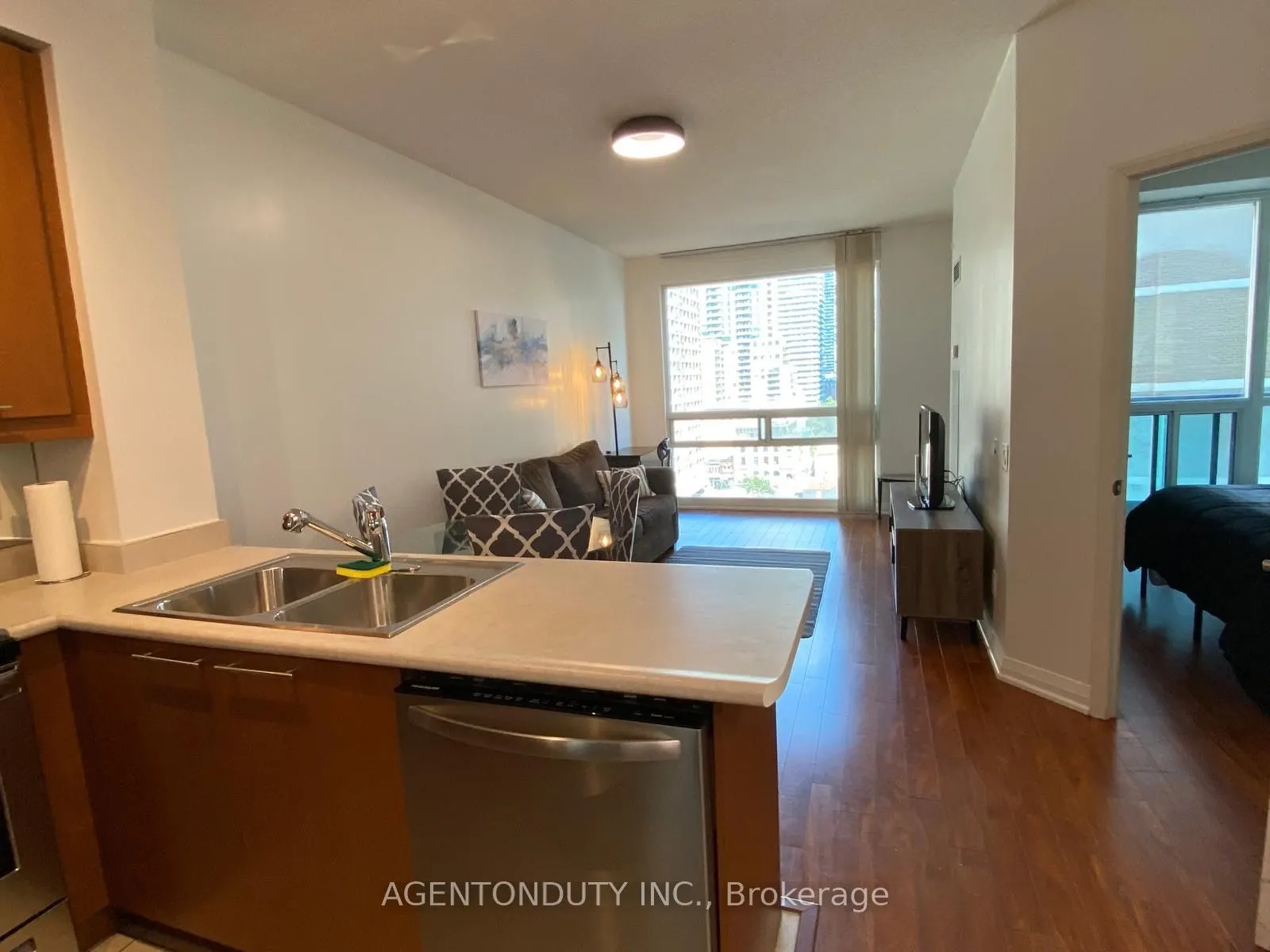 1121 Bay Street, #1108