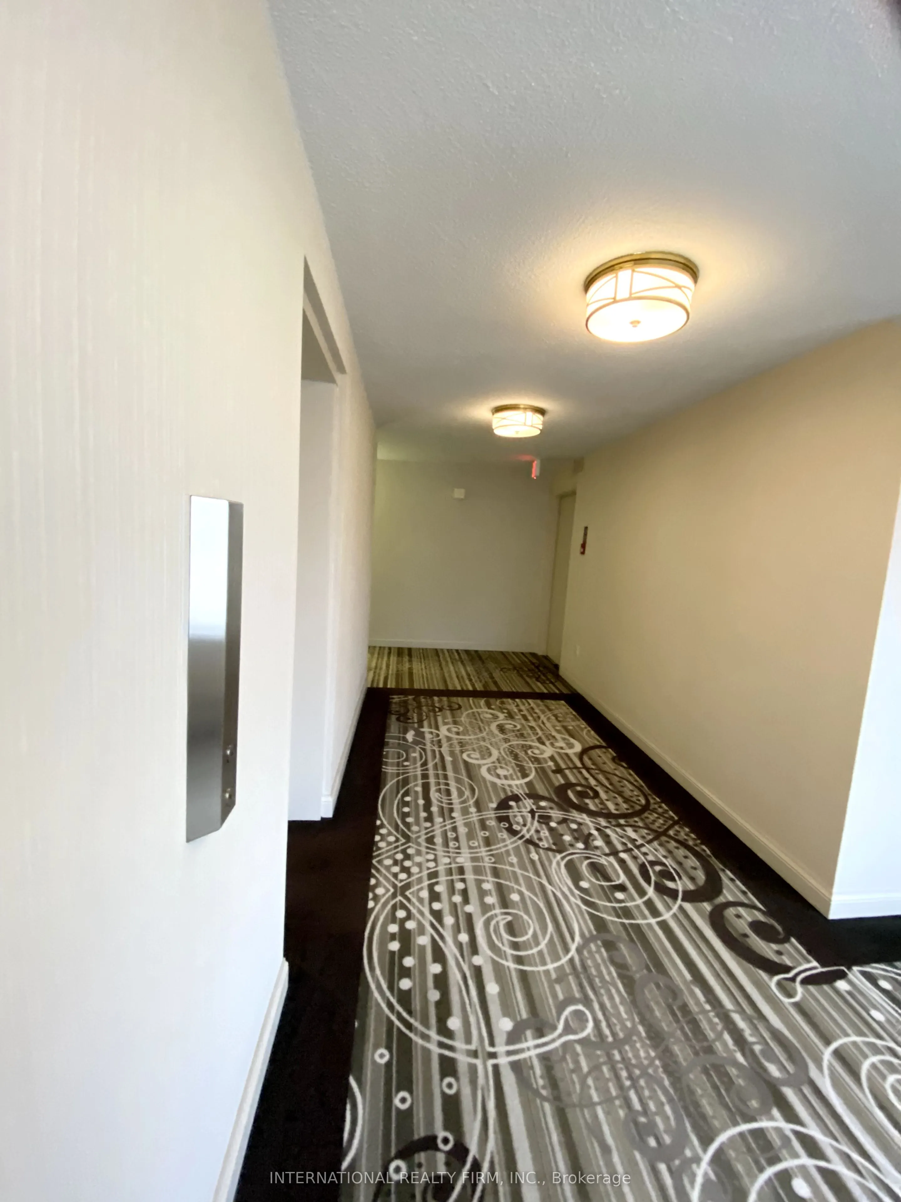135 George Street S, #605